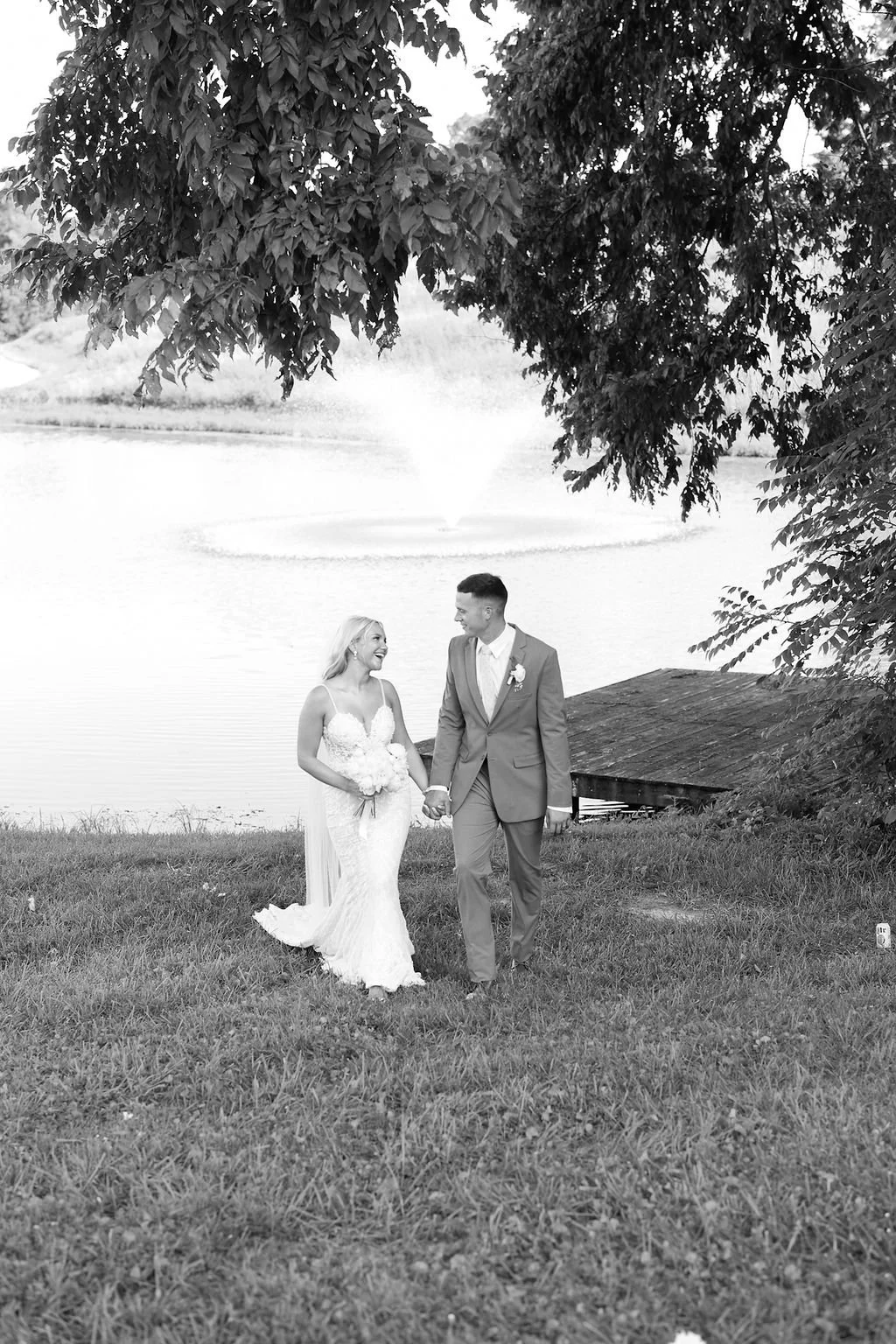 Couple portrait in Lawrenceburg, Kentucky