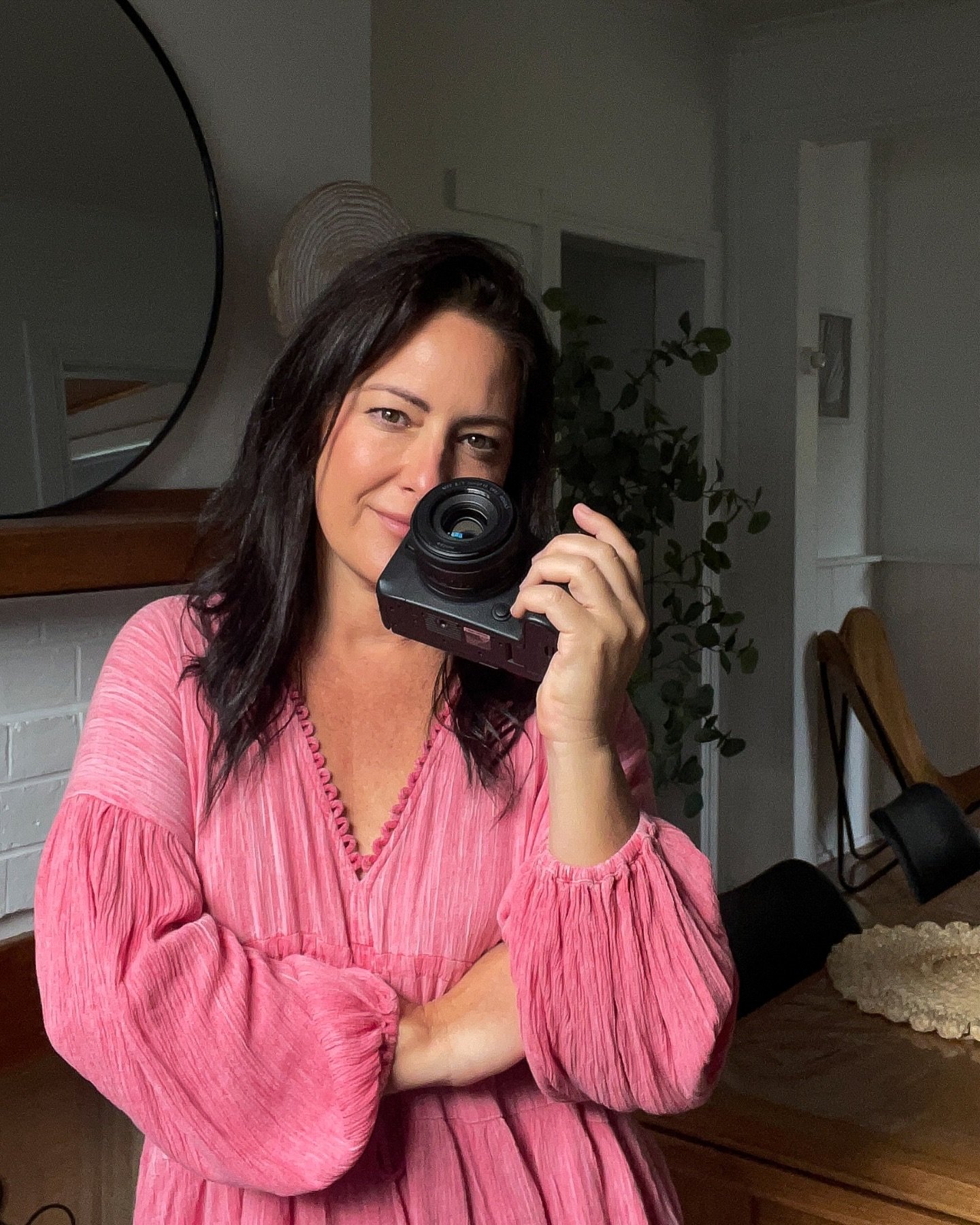 Do you know what&rsquo;s pretty funny?  I think a lot of people see the photos and assume that&rsquo;s the main part of my job - but honestly, it&rsquo;s not.  It&rsquo;s so much more than that&hellip;  Most of my job is helping people feel okay in f