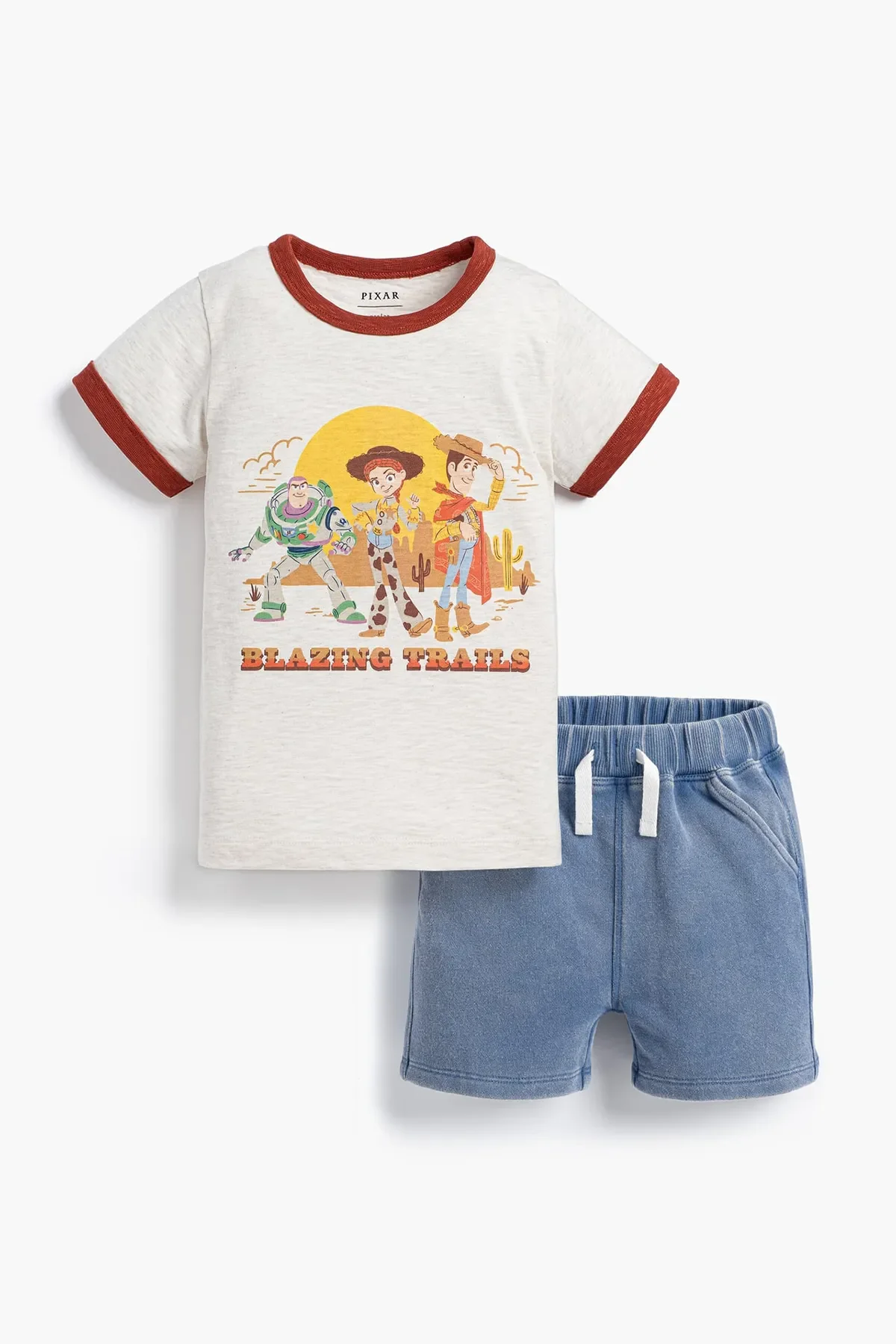 kids-clothing-photography.webp