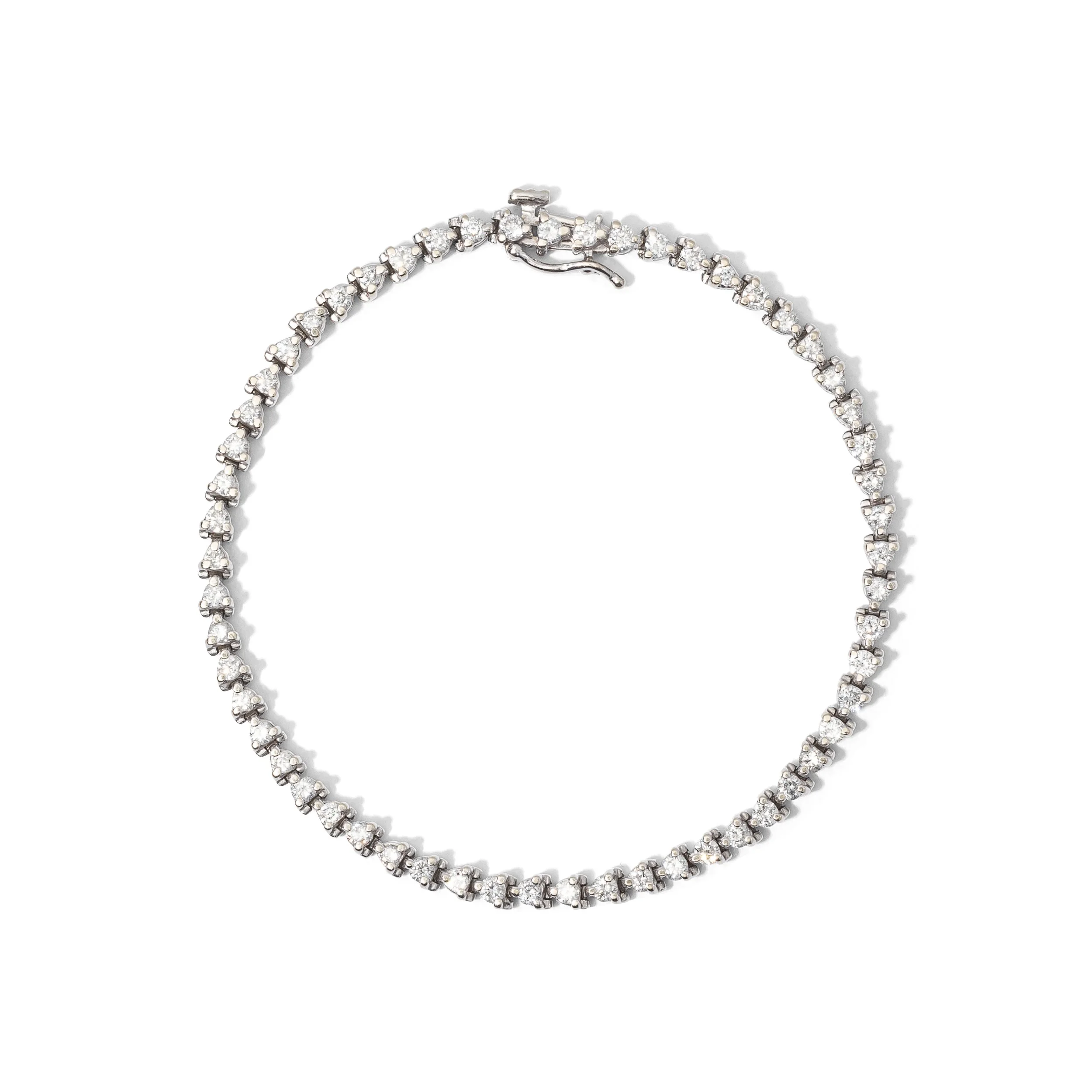 ecommerce-white-background-product-photography_jewelry_14.jpg