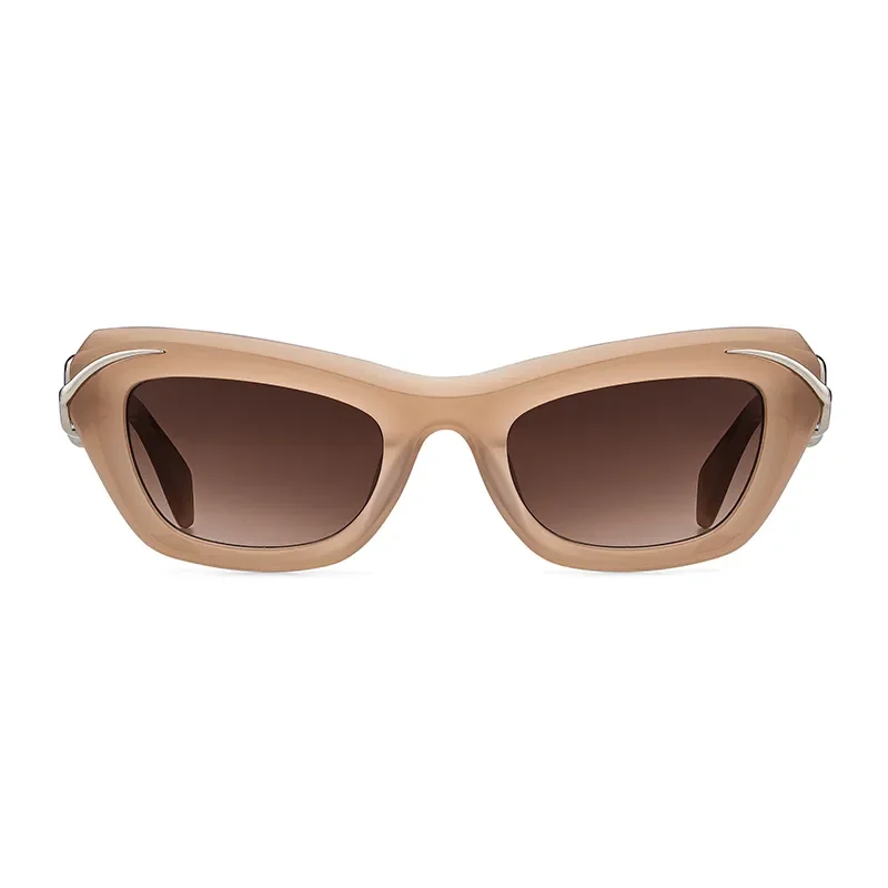 sunglasses-catalog-photography_012.webp