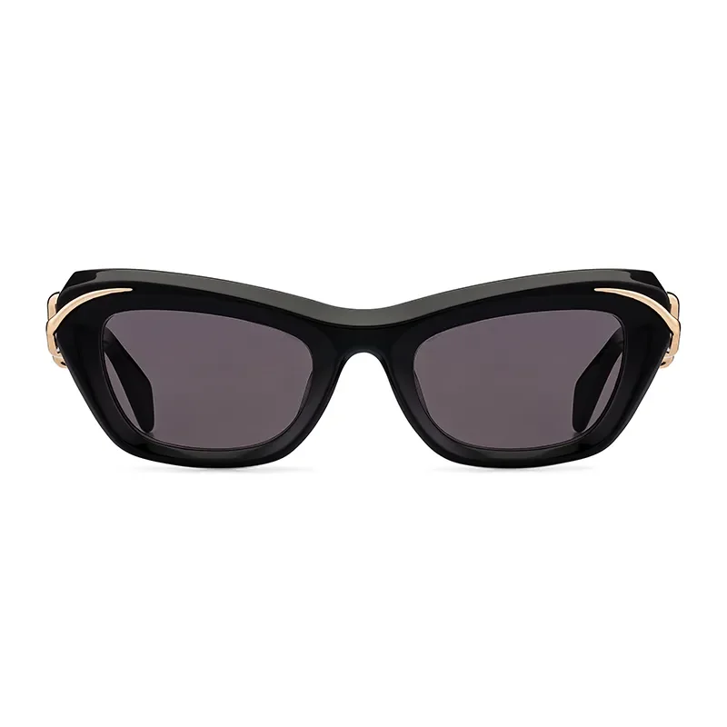 sunglasses-catalog-photography_015.webp