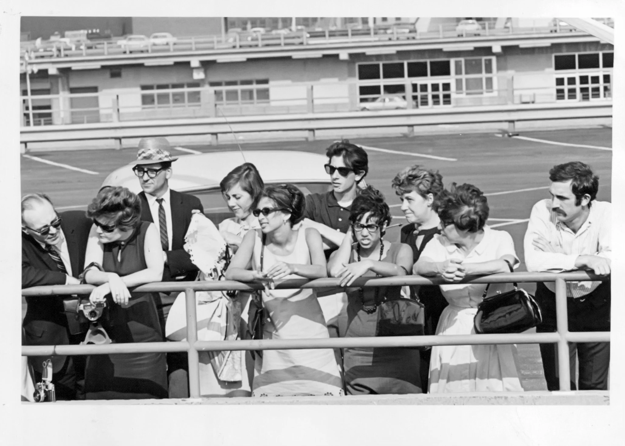 Bon Voyage, rose.jpg