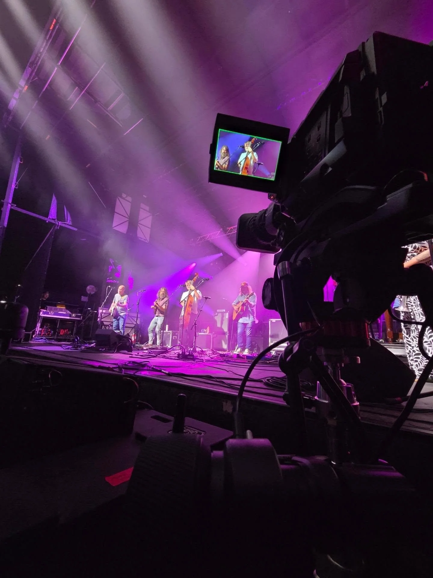 Back at it again with another festival! This time @floodcitymusicfestival in Johnstown, PA

#musicfestival #liverecording #jambands #videoproduction