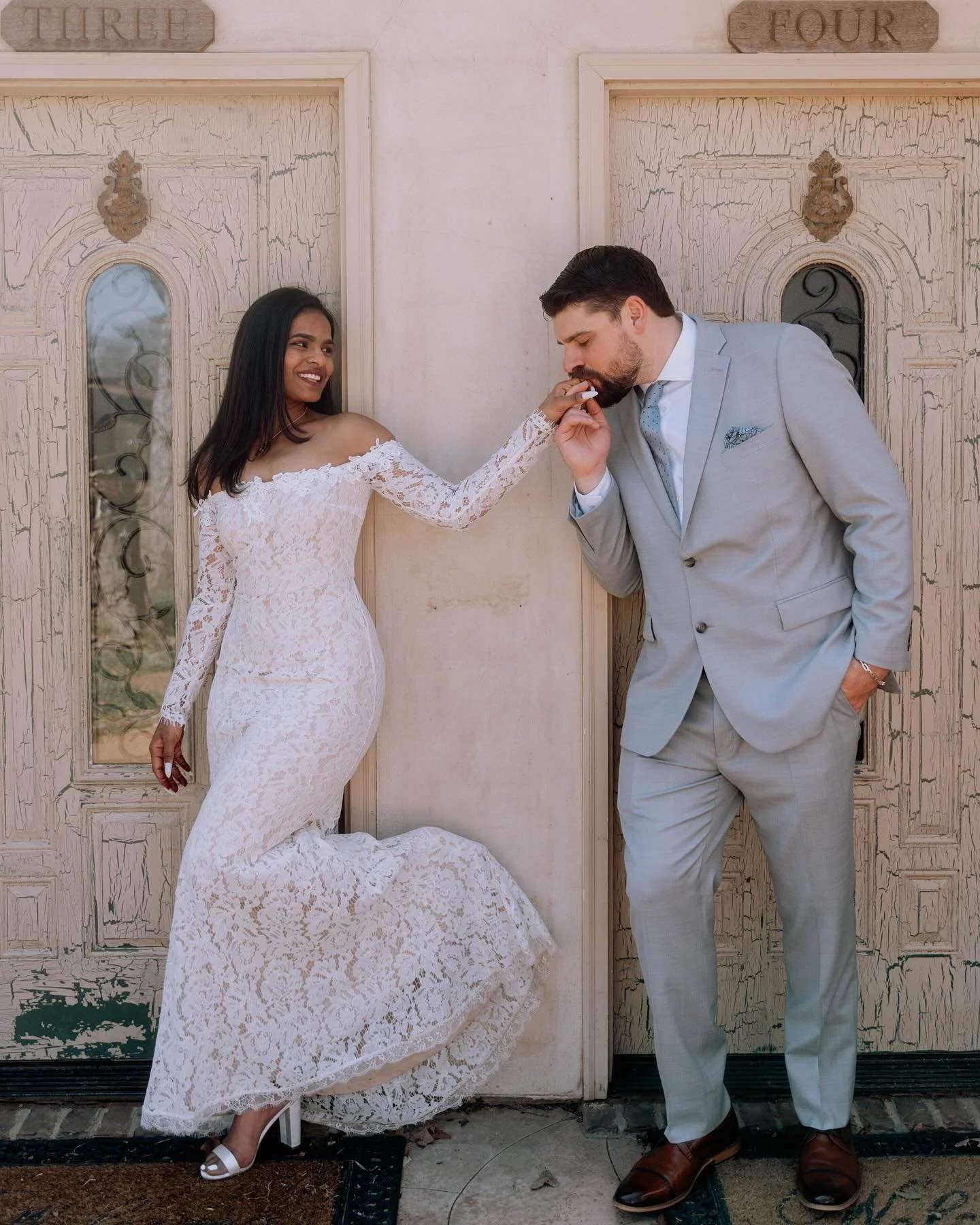 Some of my favorite moments with Laxmi and Sergio
.
.
.
.
#weddingphotography #weddingday #weddinginspiration #weddingvideo #wedding #elopement #elopementwedding #elopementcollective #destinationwedding #destinationweddings