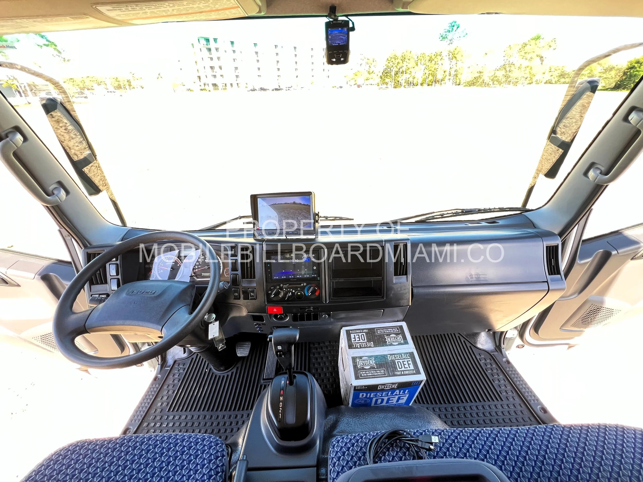 DIGITIAL BILLBOARD TRUCK FOR SALE 