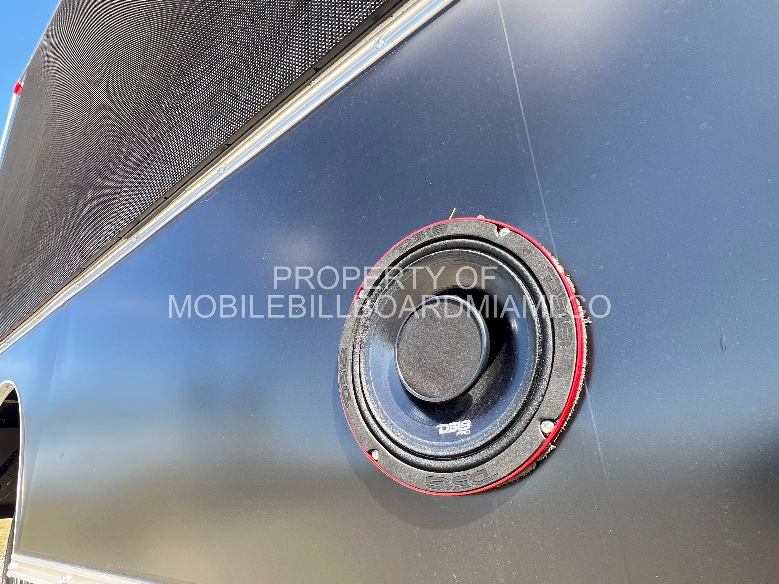 DIGITIAL BILLBOARD TRUCK FOR SALE 