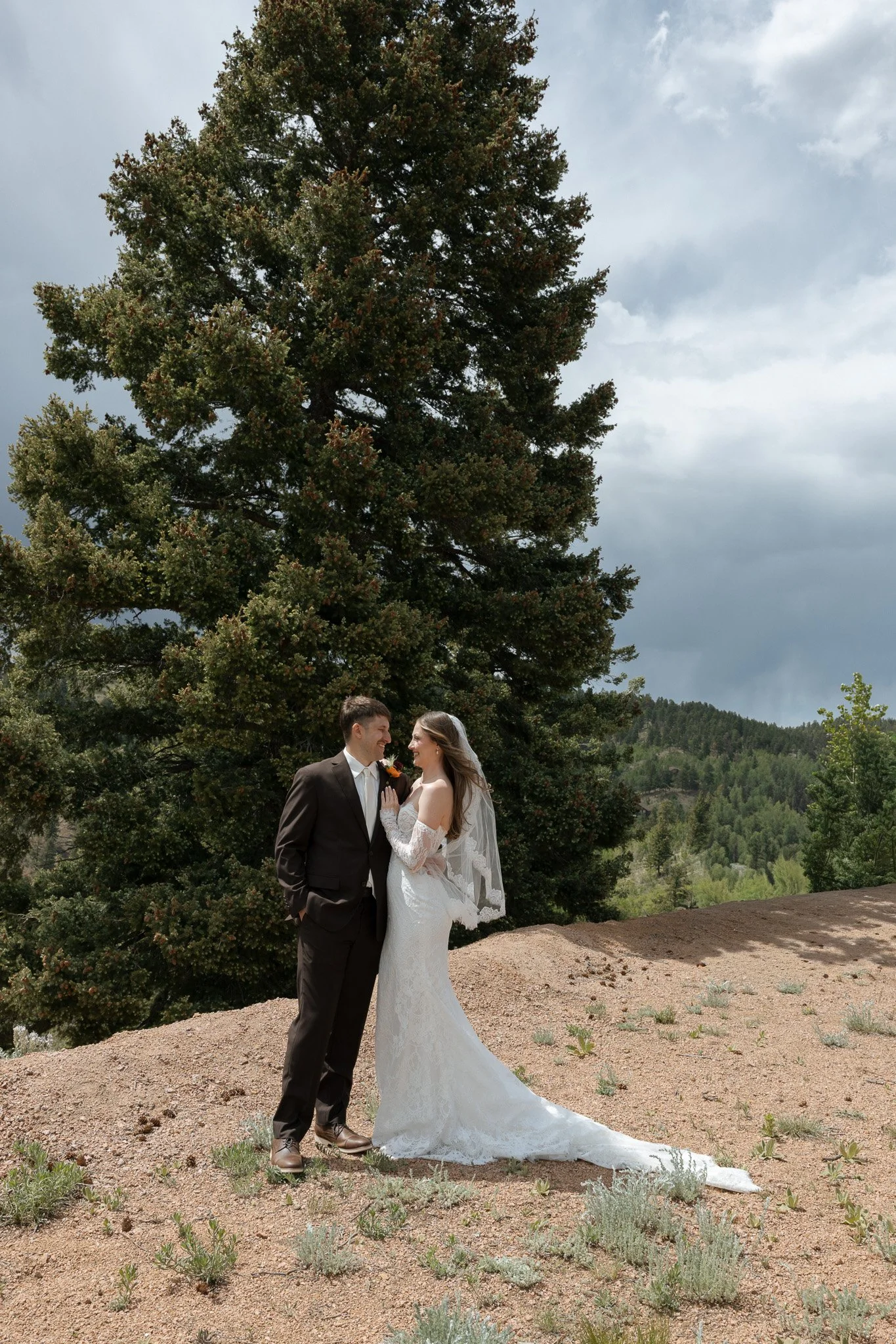 LoganAlexWedding-0052.jpg