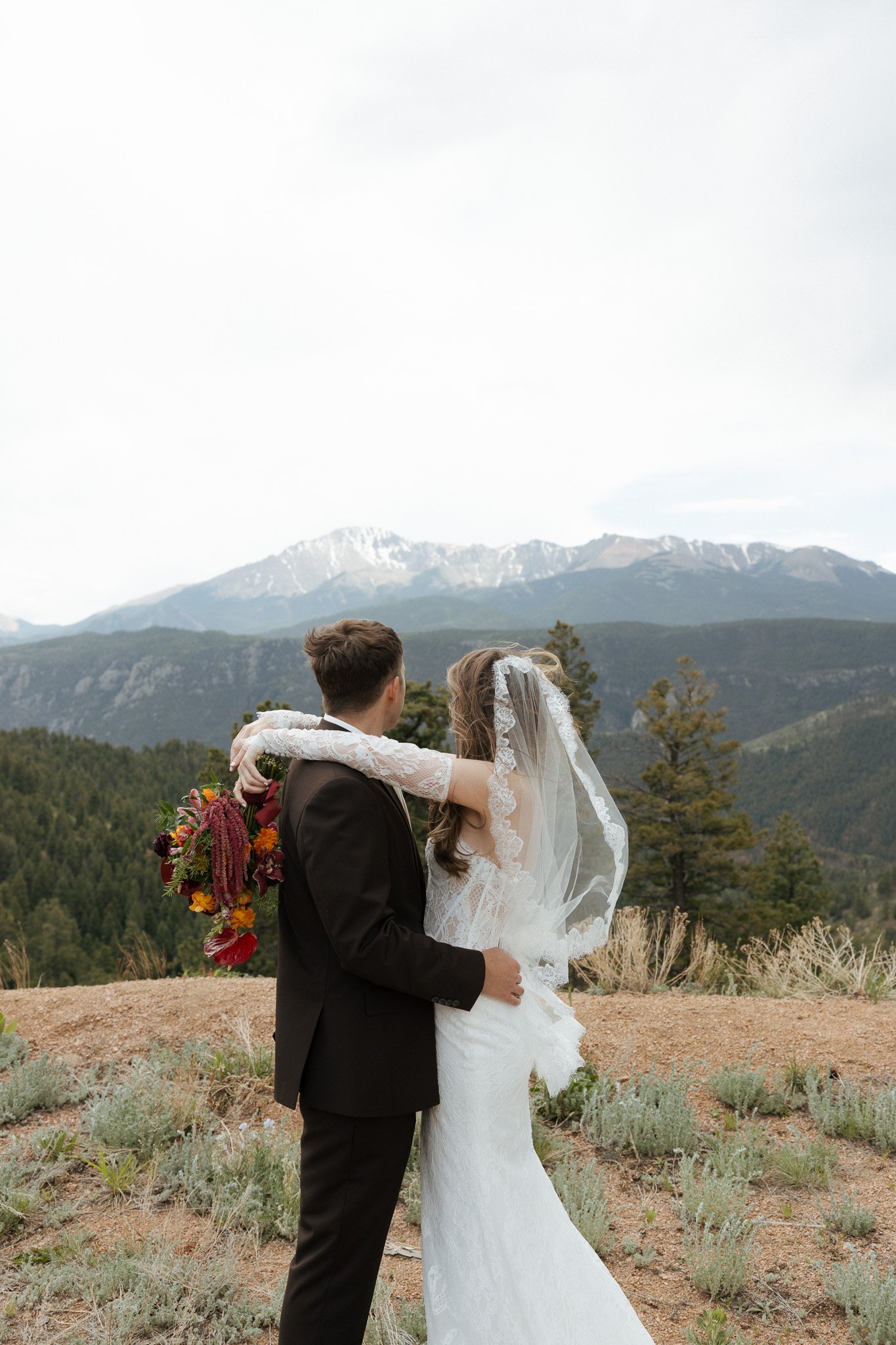 LoganAlexWedding-0068.jpg