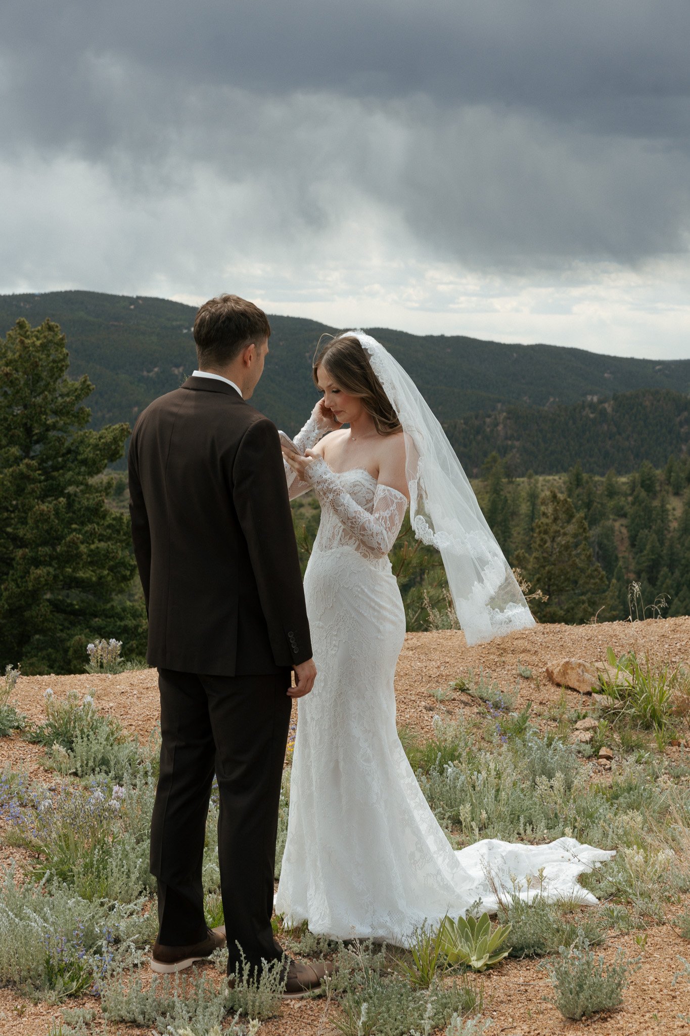 LoganAlexWedding-0053.jpg