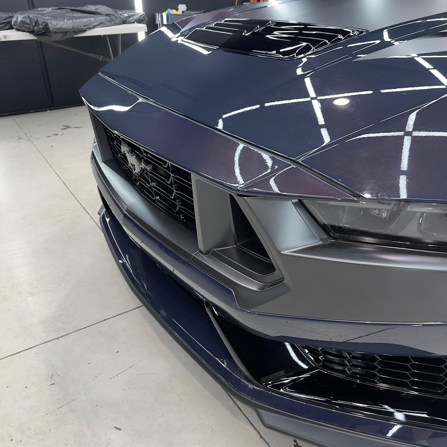 🚗🔥 Protecting a Legend: Mustang Dark Horse &ndash; 1 of 1000 🔥🚗

This stunning Mustang Dark Horse, one of only 1,000 in Australia, rolled into AMS Garage for the ultimate paint protection treatment! As a true collector&rsquo;s gem, keeping its pr