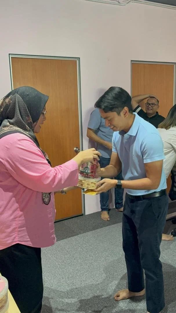 WhatsApp Image 2025-06-10 at 12.16.10_193d4073.jpg