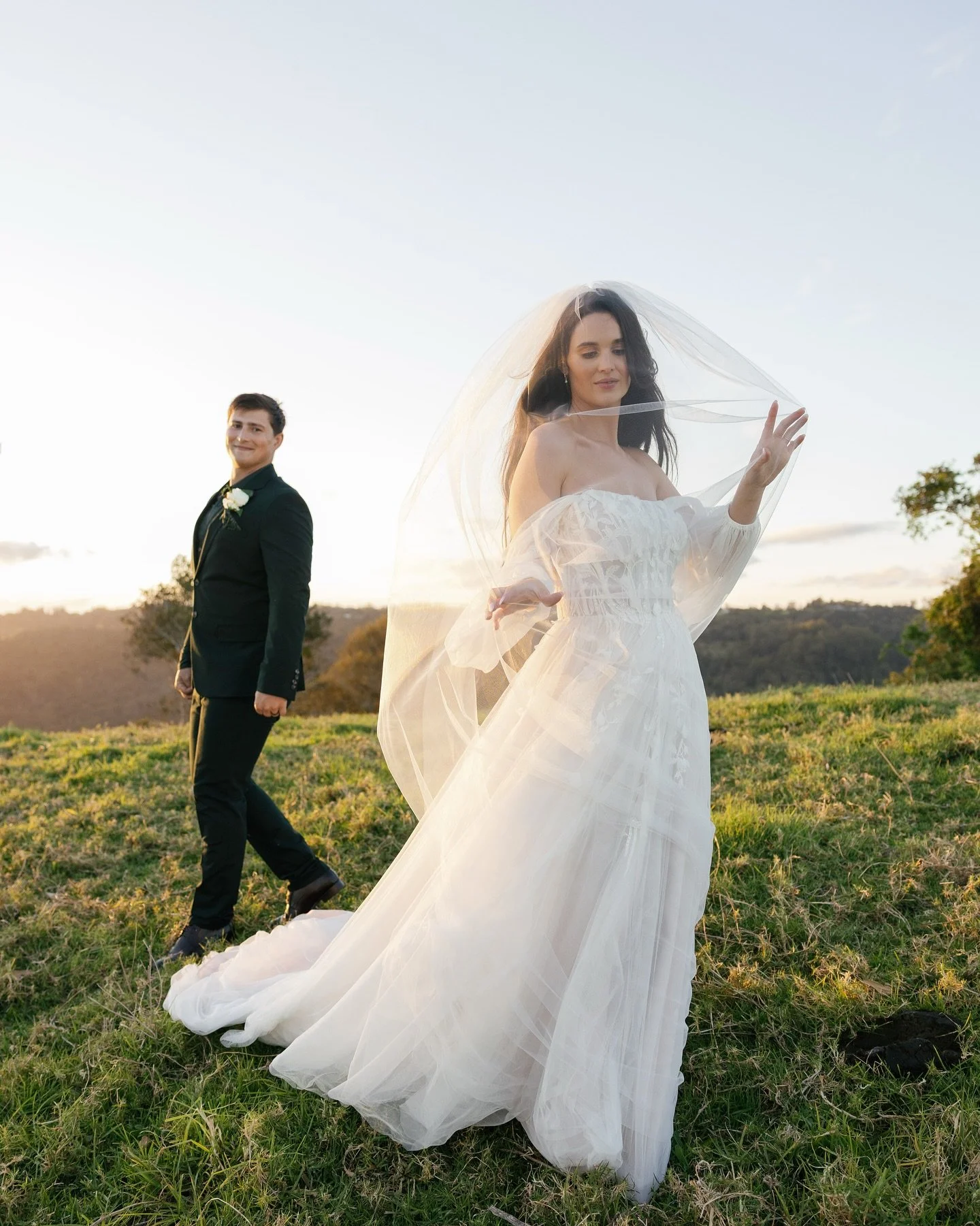 Meg &amp; Reece ~ a forever kind of love 

There&rsquo;s so much more to come, but for now, some favourite frames bathed in the most beautiful golden light.