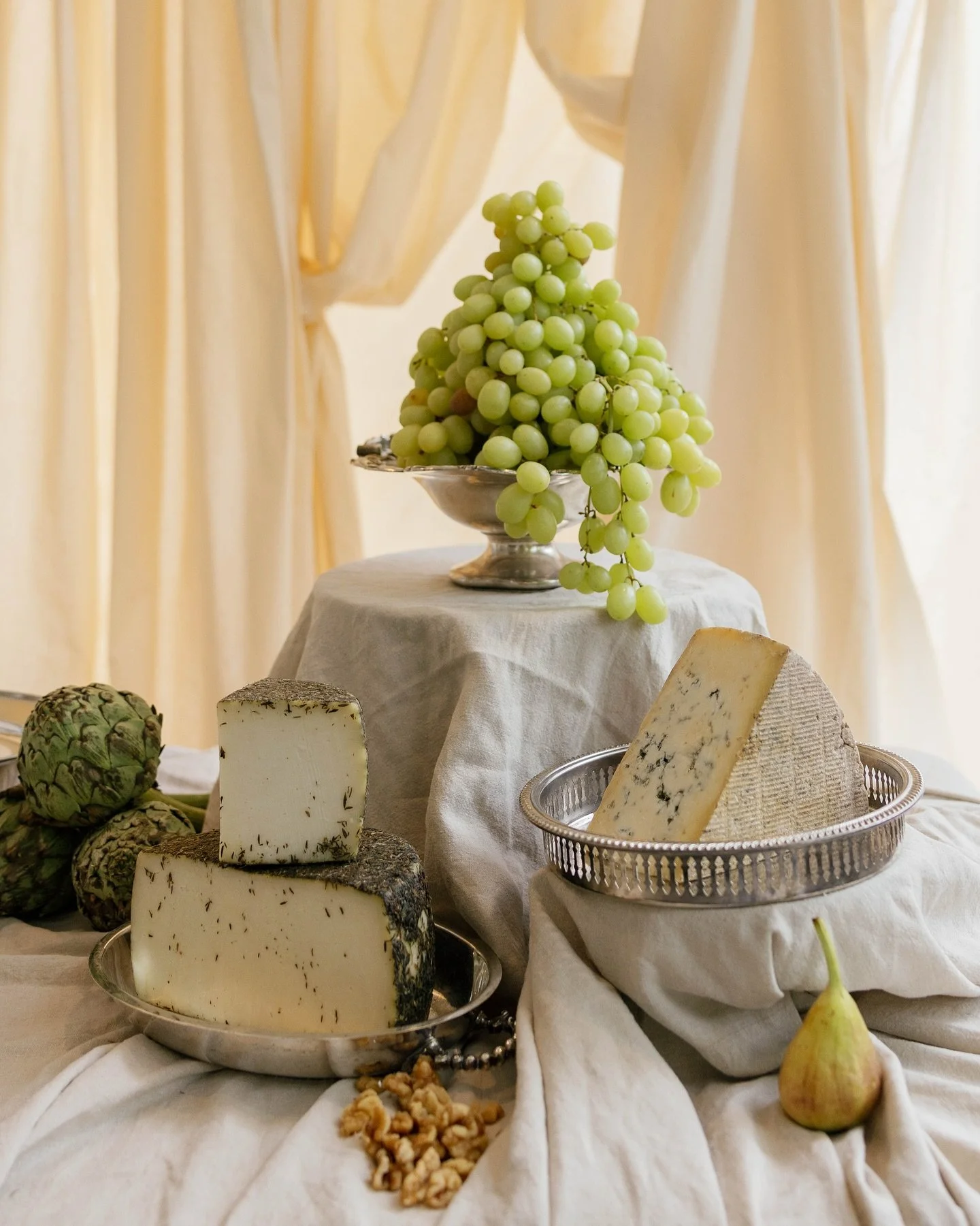 Grazing, by @houseofharveyco

@wynmereestate 
@trentandjessie.learn