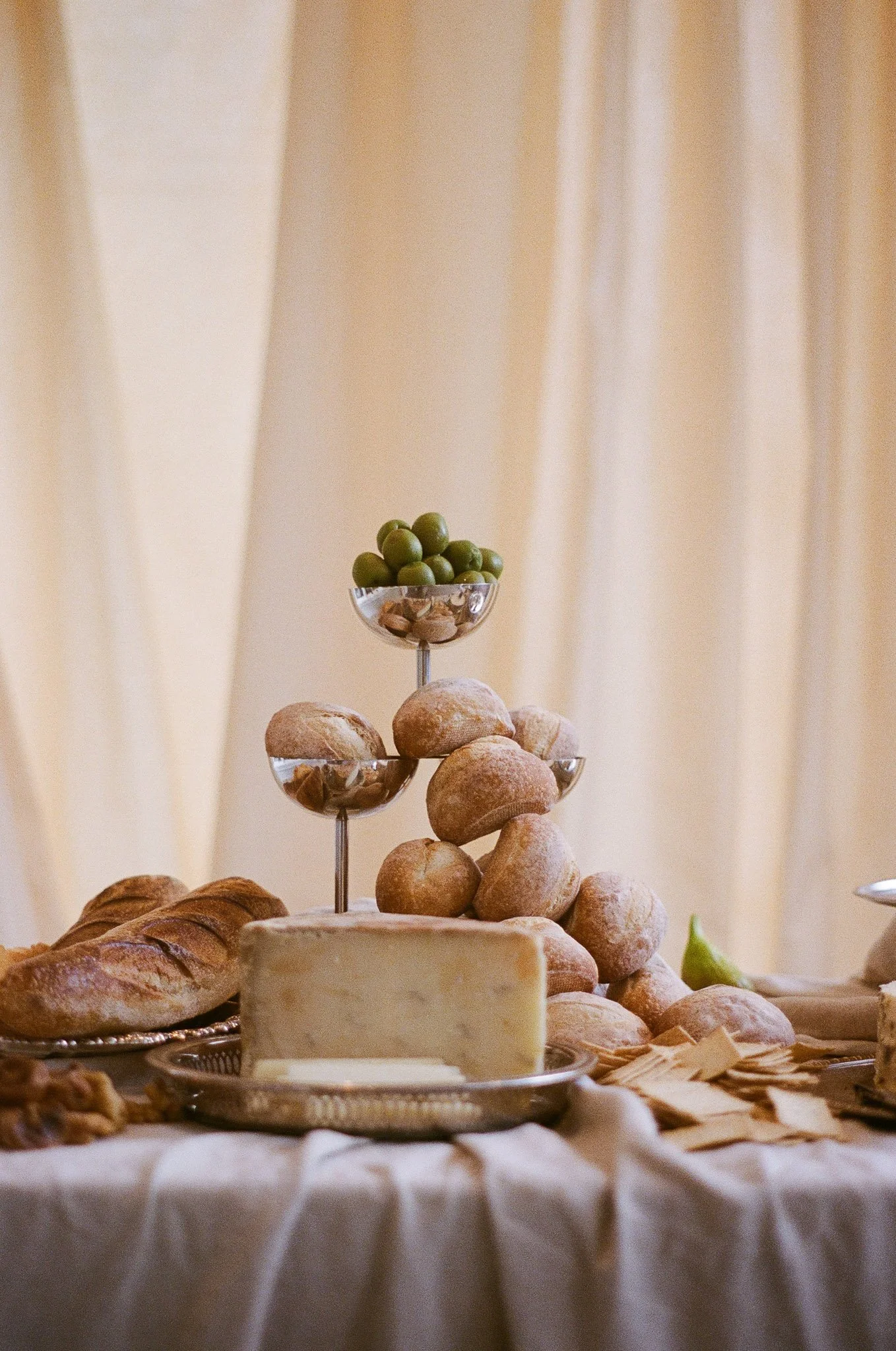 Film photography of wedding tablescape.jpg