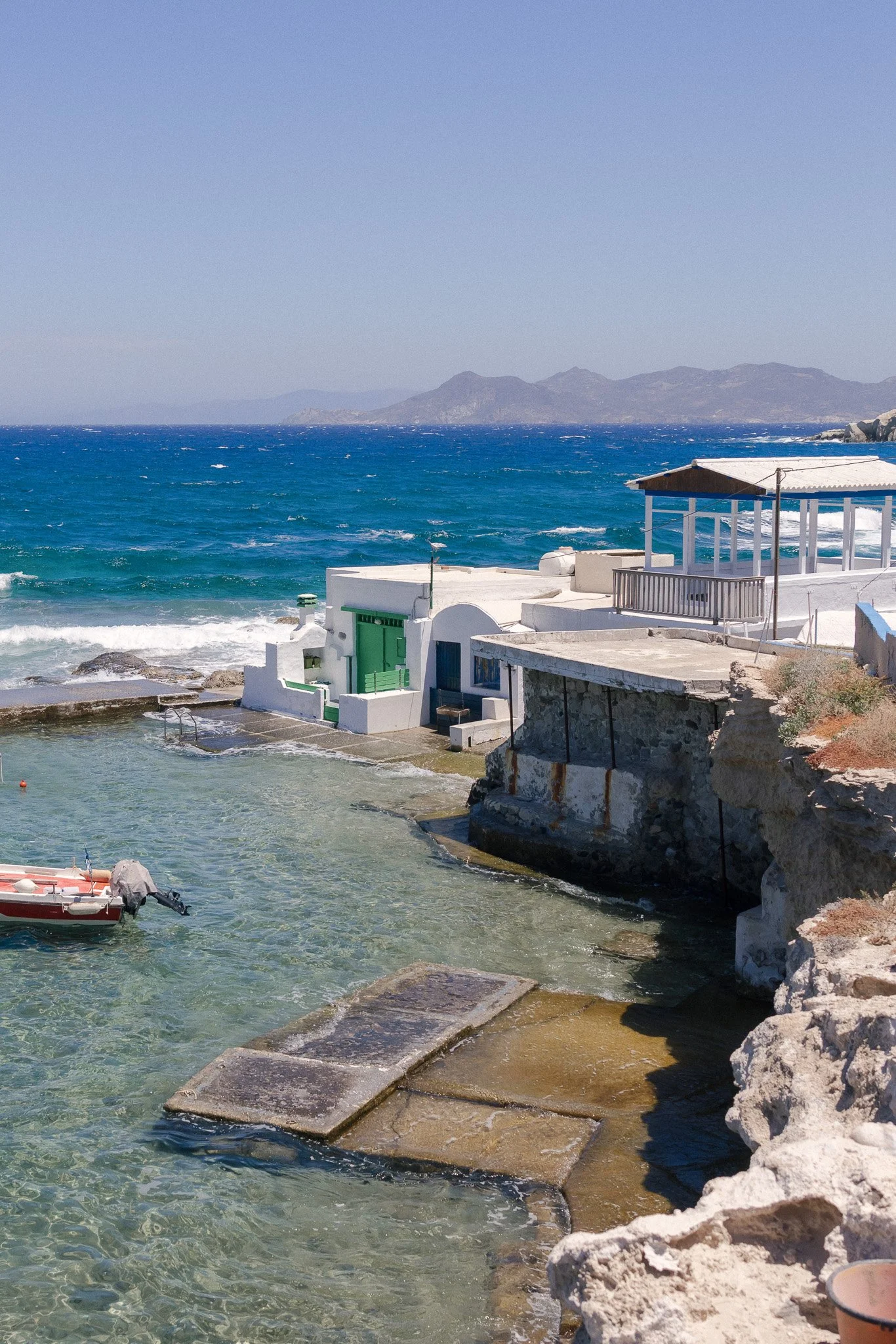 Destination wedding at Milos Greece.jpg