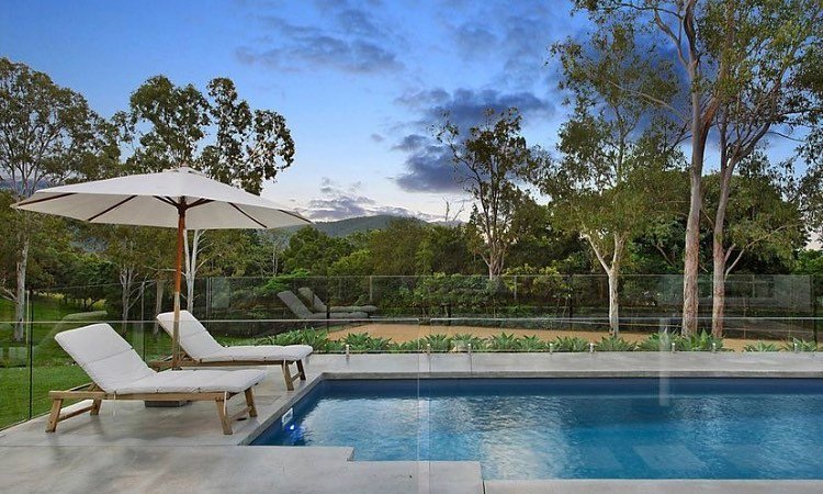 EDGECRETE CONCRETE POOLS_GALLERY 2.jpg