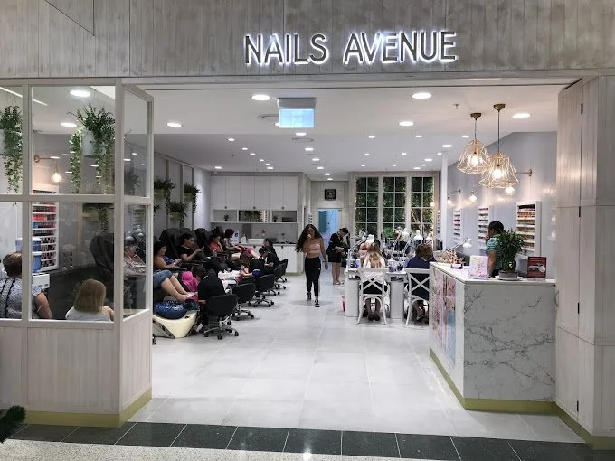 nails ave st clair.jpeg