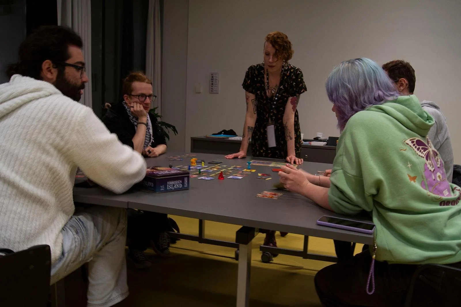 Curious Games: Game Making, Hacking and Jamming as Critical Practice