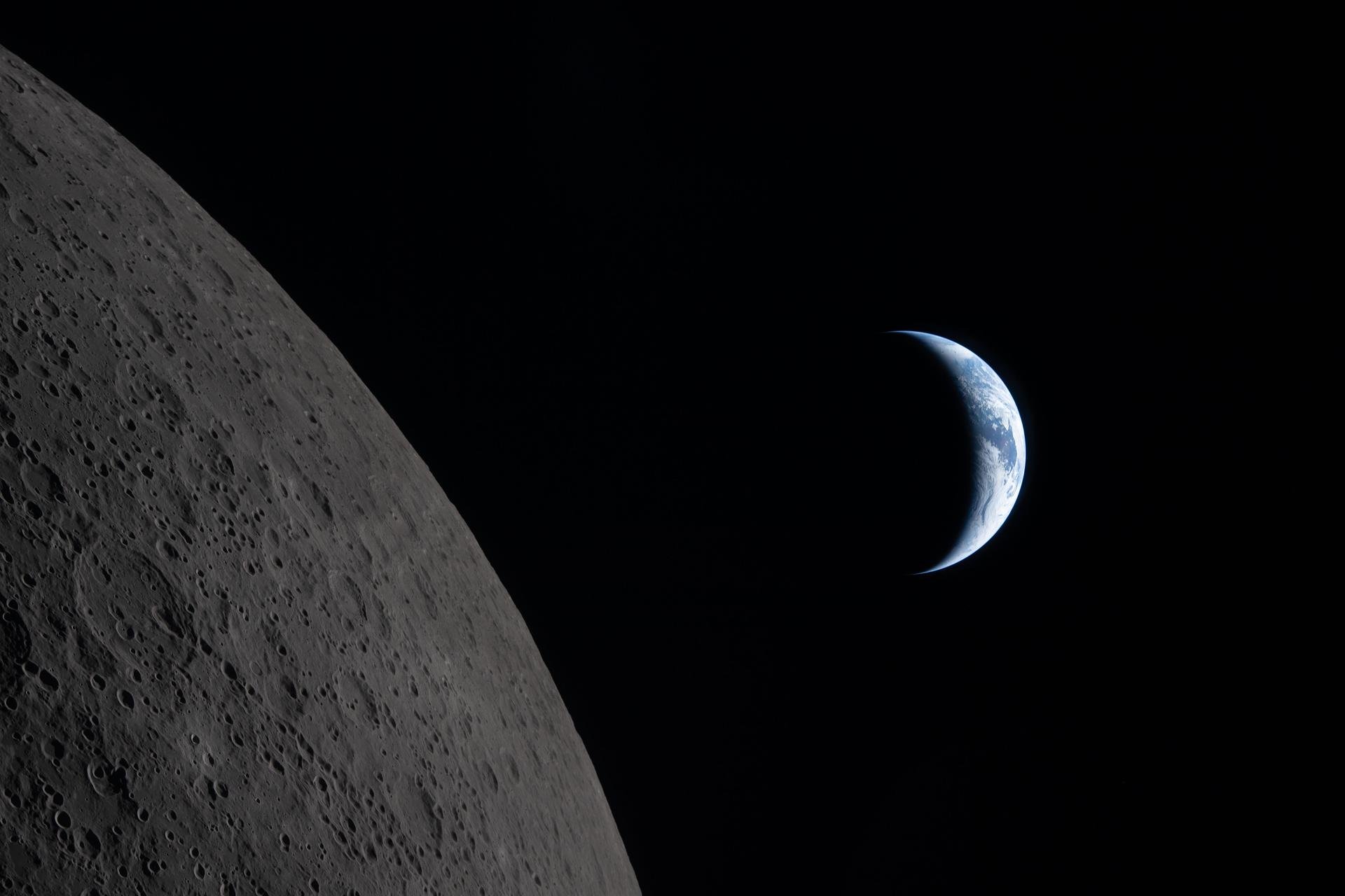 A view of the ‘pale blue dot’: Virtual reality for ecological sustainability
