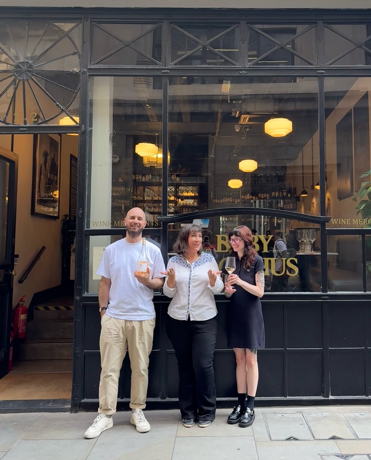 It was a pleasure to have tasted wines from Chateau L&rsquo;Escarelle on Tuesday. Including our ros&eacute; by the glass, Les Deux Anges which we love! (Perfect for this heatwave)
