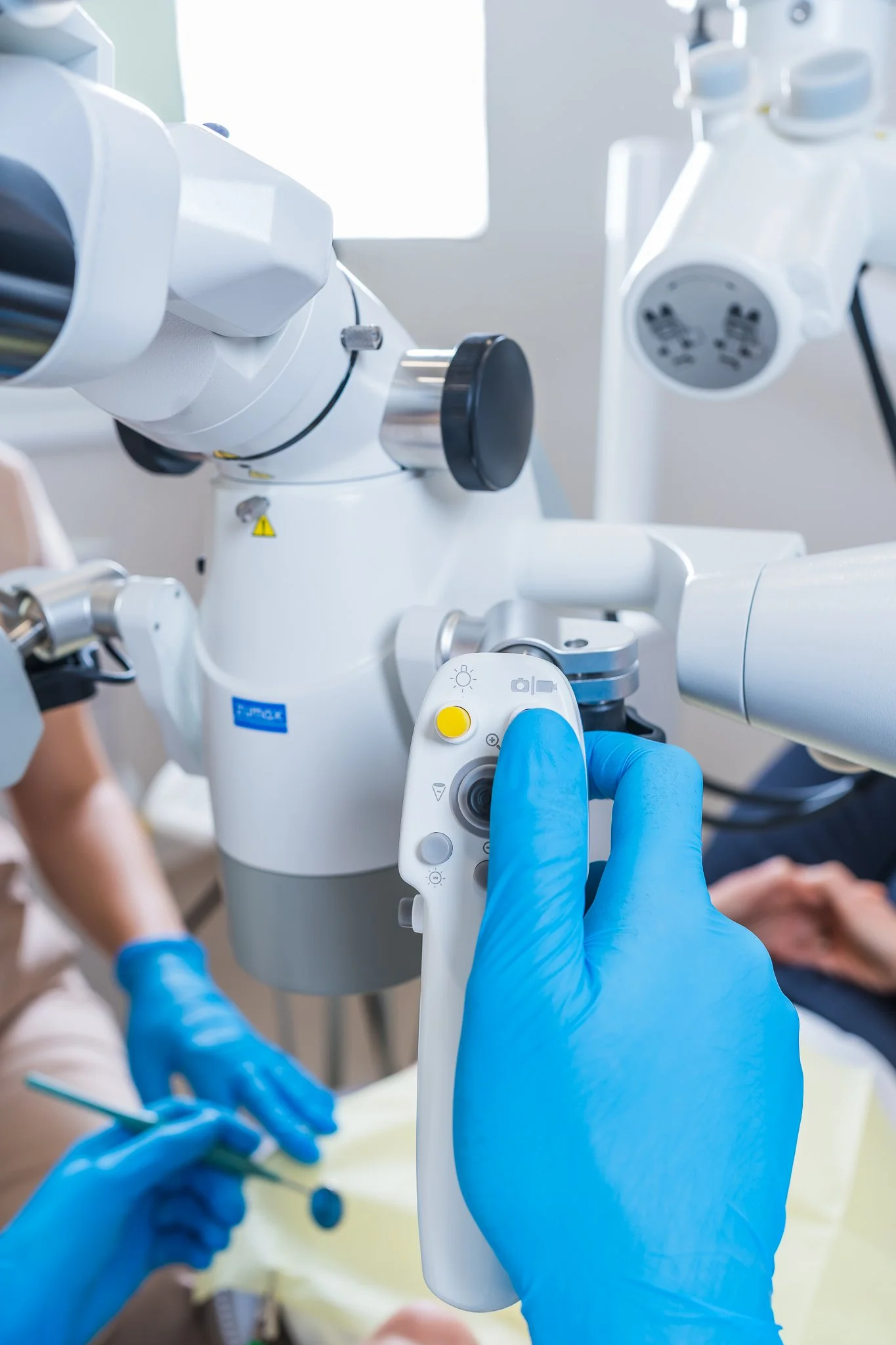 Microscop operator Dentoscop