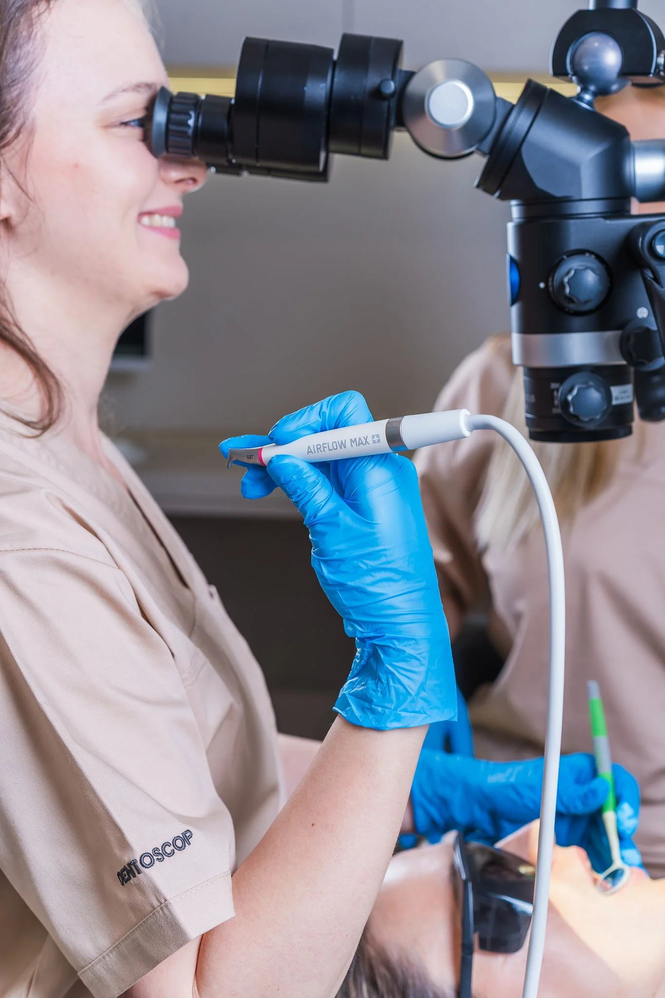 Igienizare la microscop Dr.Galina Panuș Dentoscop