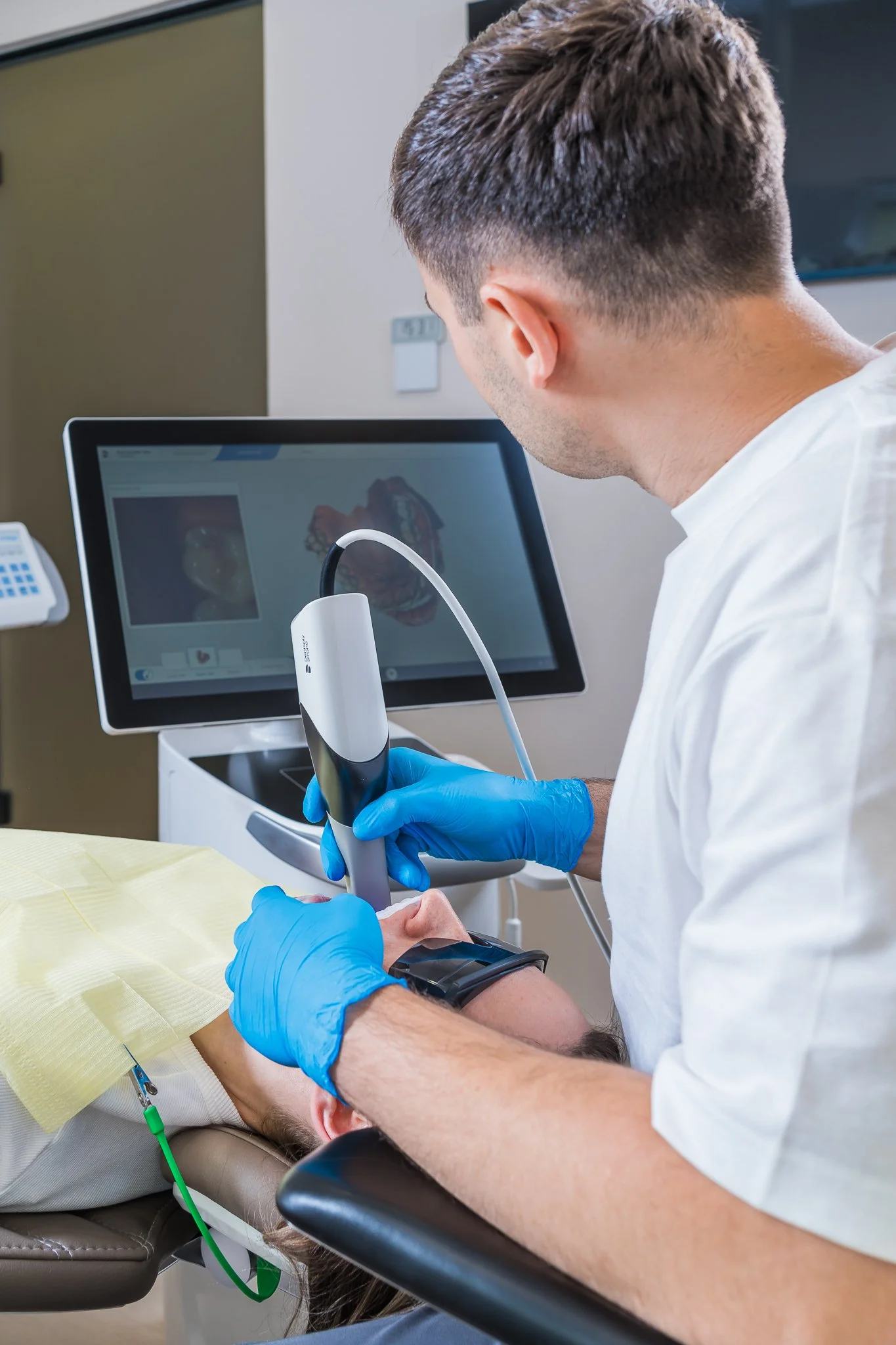 Scanare intraorală Dentoscop