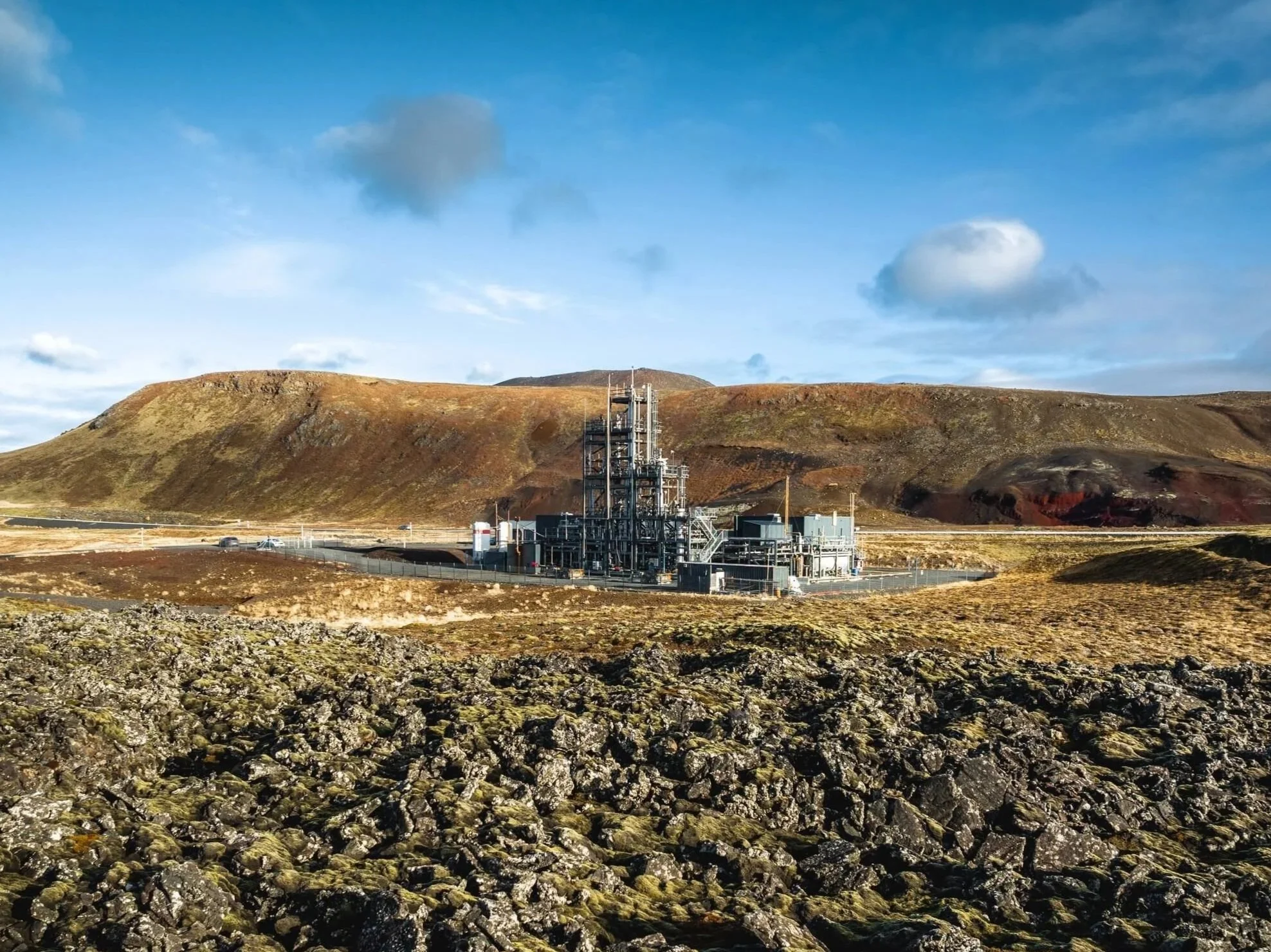 George Olah (GO PLANT) Iceland, Reykjanes Peninsula, Svartsengi. 