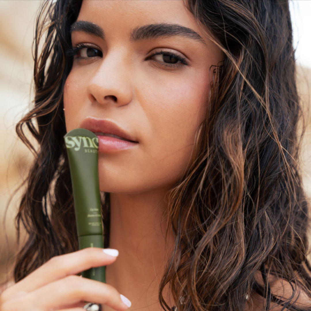 These Are the Winter Escape Travel Essentials in My Clean Beauty Bag