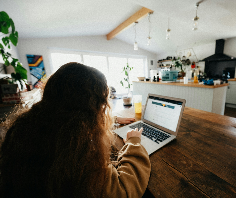 How to grow your email list using social media