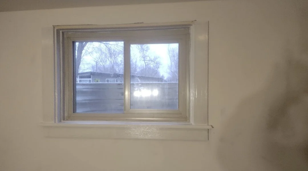 Window lL oh paint and trim.jpg