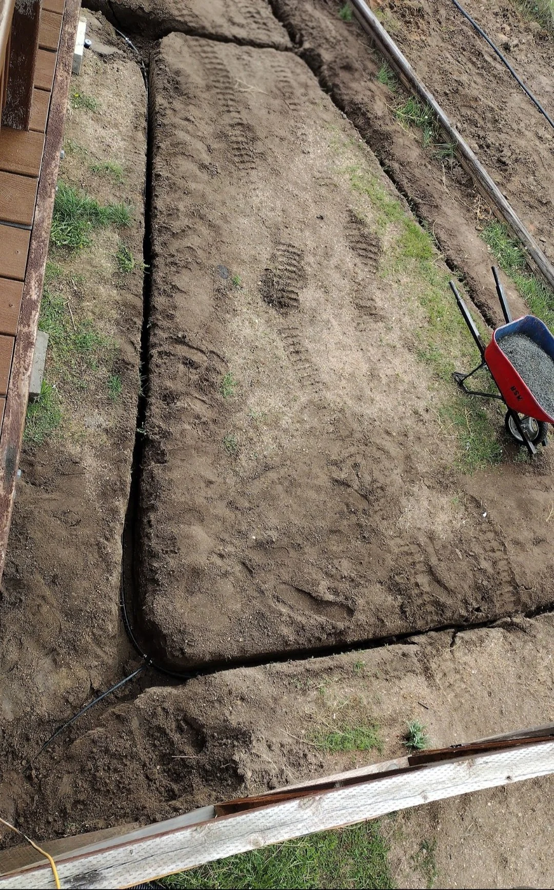 Top View Tom DIRT and sprinkler trench.jpg