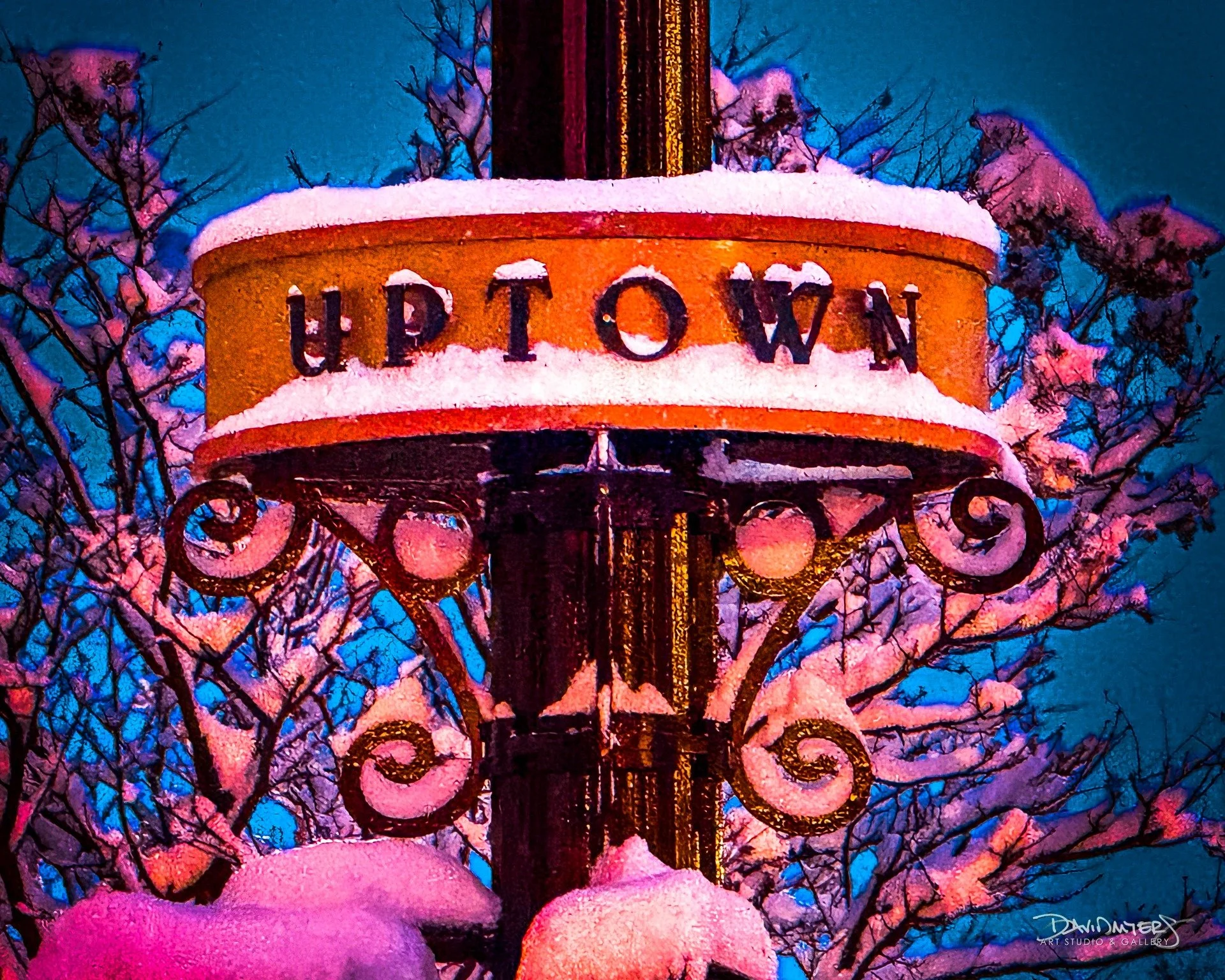 ❄️ Good Morning from Uptown Westerville!❄️ 🌅✨Bundle up, stroll through Uptown, and shop local this holiday season&mdash;your favorite small businesses are excited to welcome you! 🎄💛

#UptownWesterville #HolidayInUptown #VisitWesterville #ShopLocal