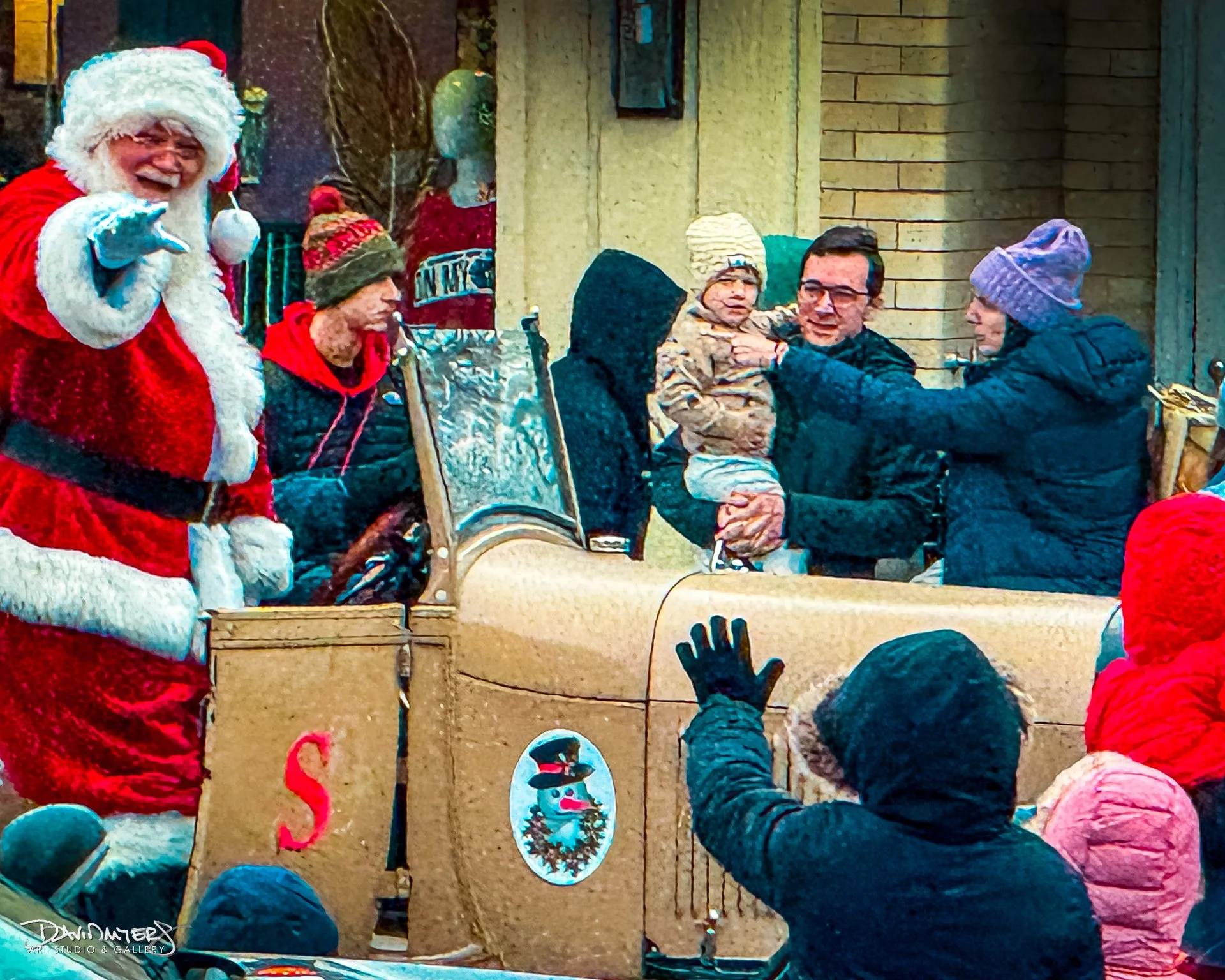 ✨Feeling the magic of the season in Uptown Westerville✨🎄

#UptownWesterville #HolidayInUptown #VisitWesterville #ShopLocal #ArtintheHeartofUptown #WinterMagic  #SmallTownCharm #CreateEmbraceInspire #SharetheGiftofArt