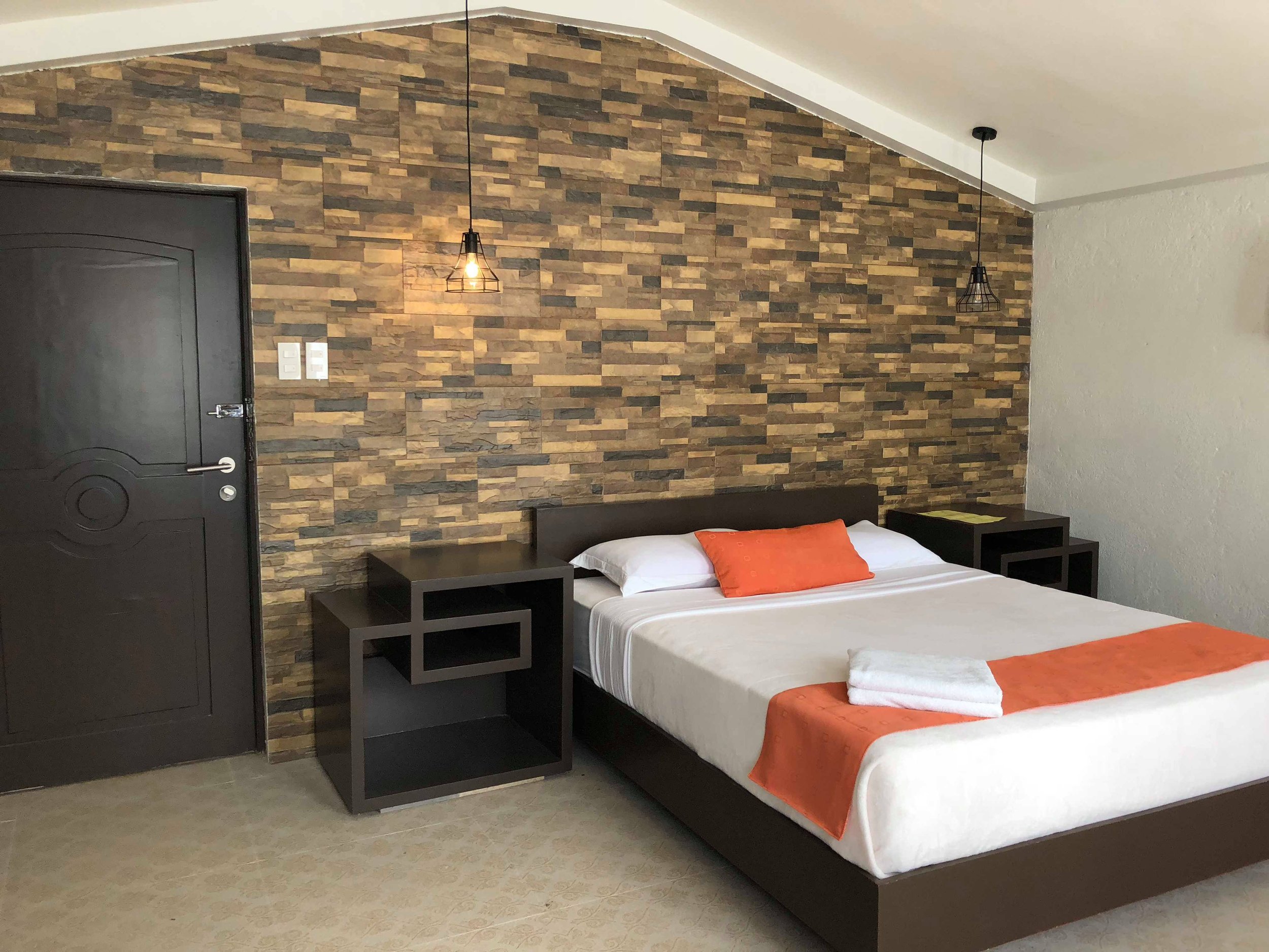 MARIKIT SUITE 3.jpg