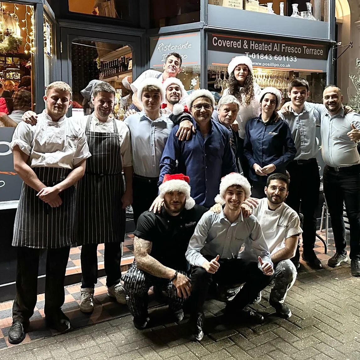 Merry Christmas from Broadstairs 😊#posilliporestaurant #italianrestaurant #christmas #christmasparty #natale #natale #goodfood #italianstyle #italianchristmas #italianrestaurants #christmasmenu #christmasdrinks #christmasdinner