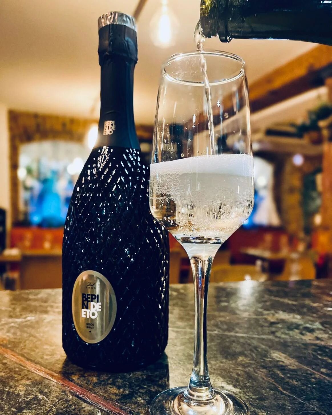 Happy New year to all our customers 🥂 #posilliporestaurant #newyearseve #newyear #capodanno #partytime #celebration #party #fineanno #2024 #byebye2023 #italianstyle