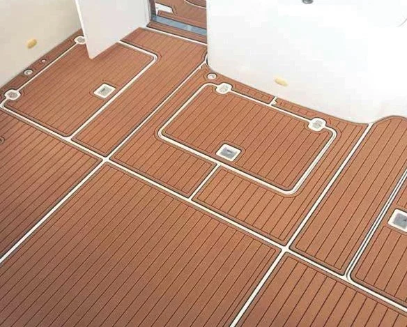 Udek+teak.jpg