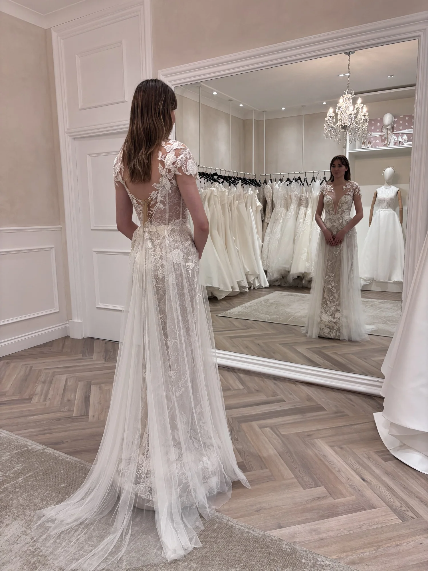 Evelyn MUSE by Berta 20-34 — The White Outlet