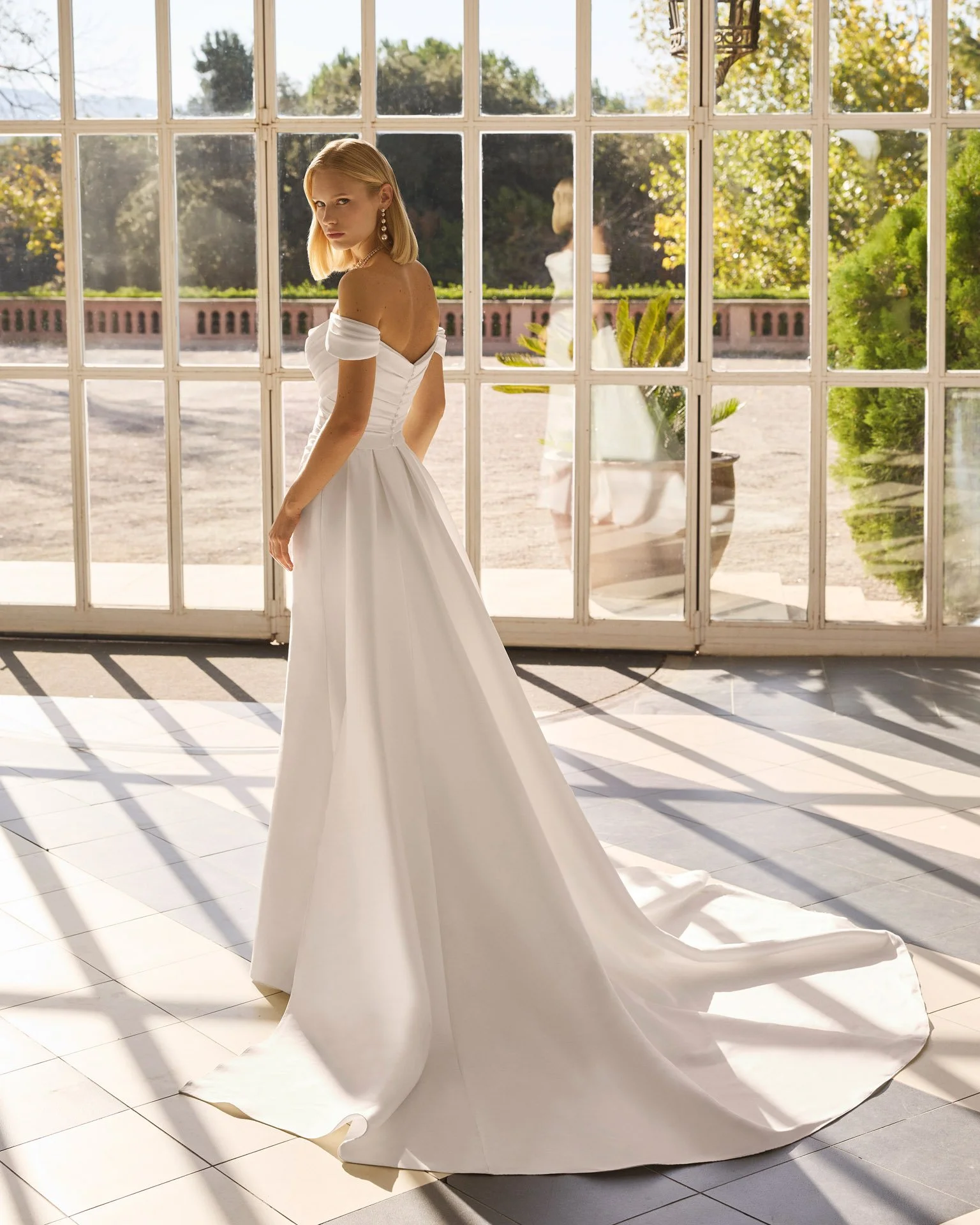 2S05_FARA_LUNA_NOVIAS_4.jpg