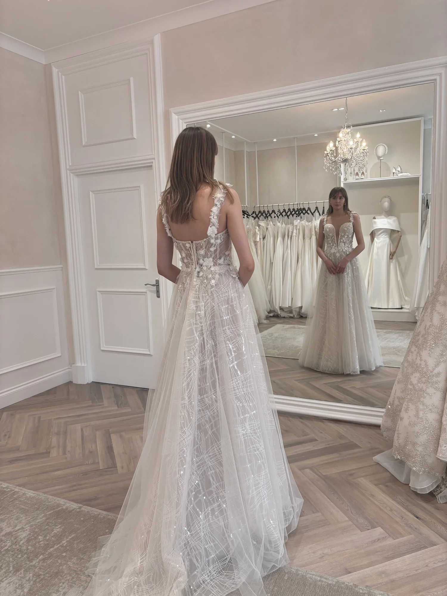 Eloise MUSE by Berta 20-45  The White Outlet