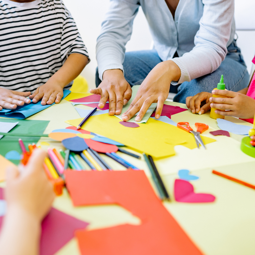 Kids' Crafting at the Courthouse - Pencil Case Decorating