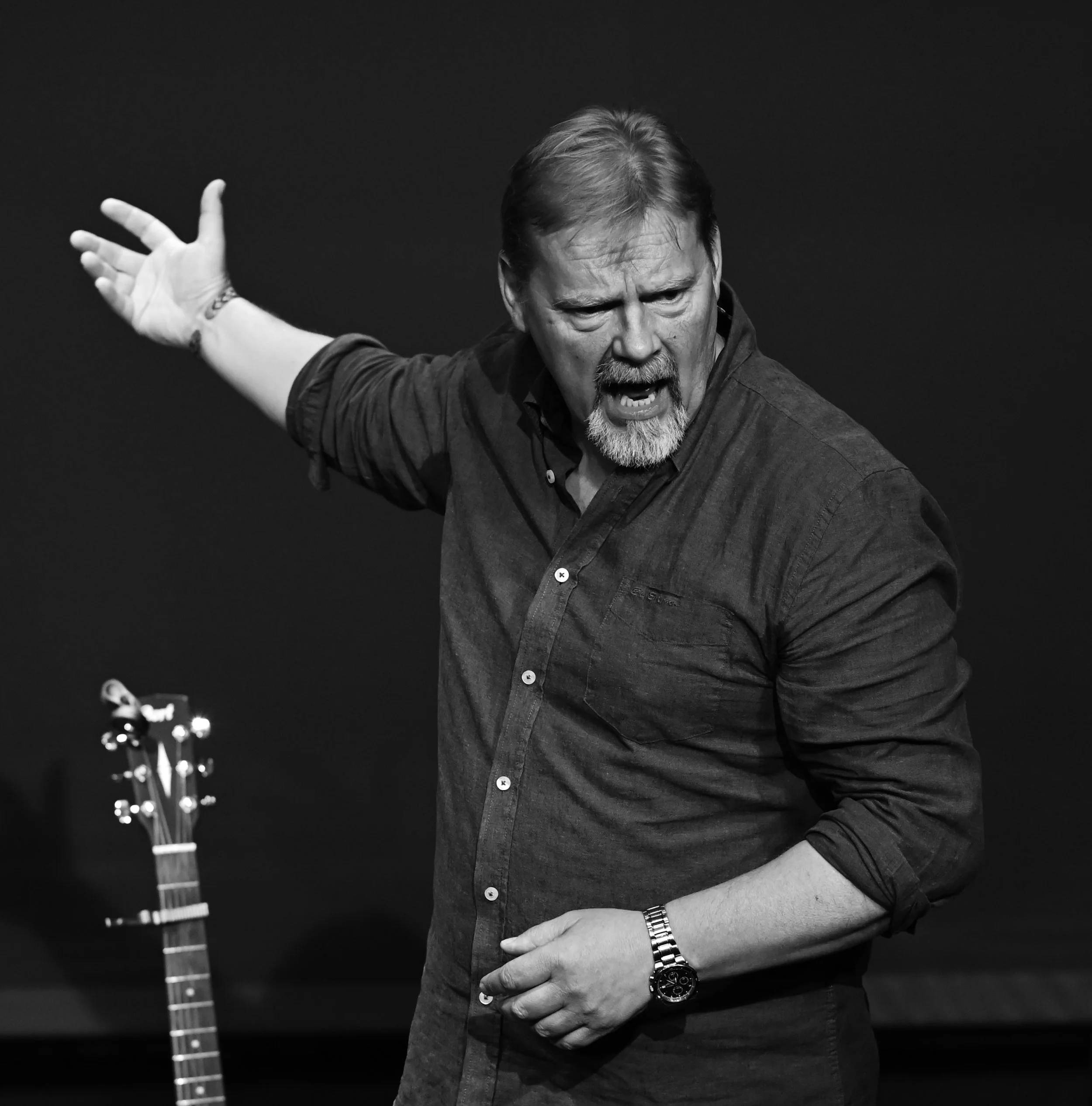 Colin Urwin Black and White DSC_6279.JPG