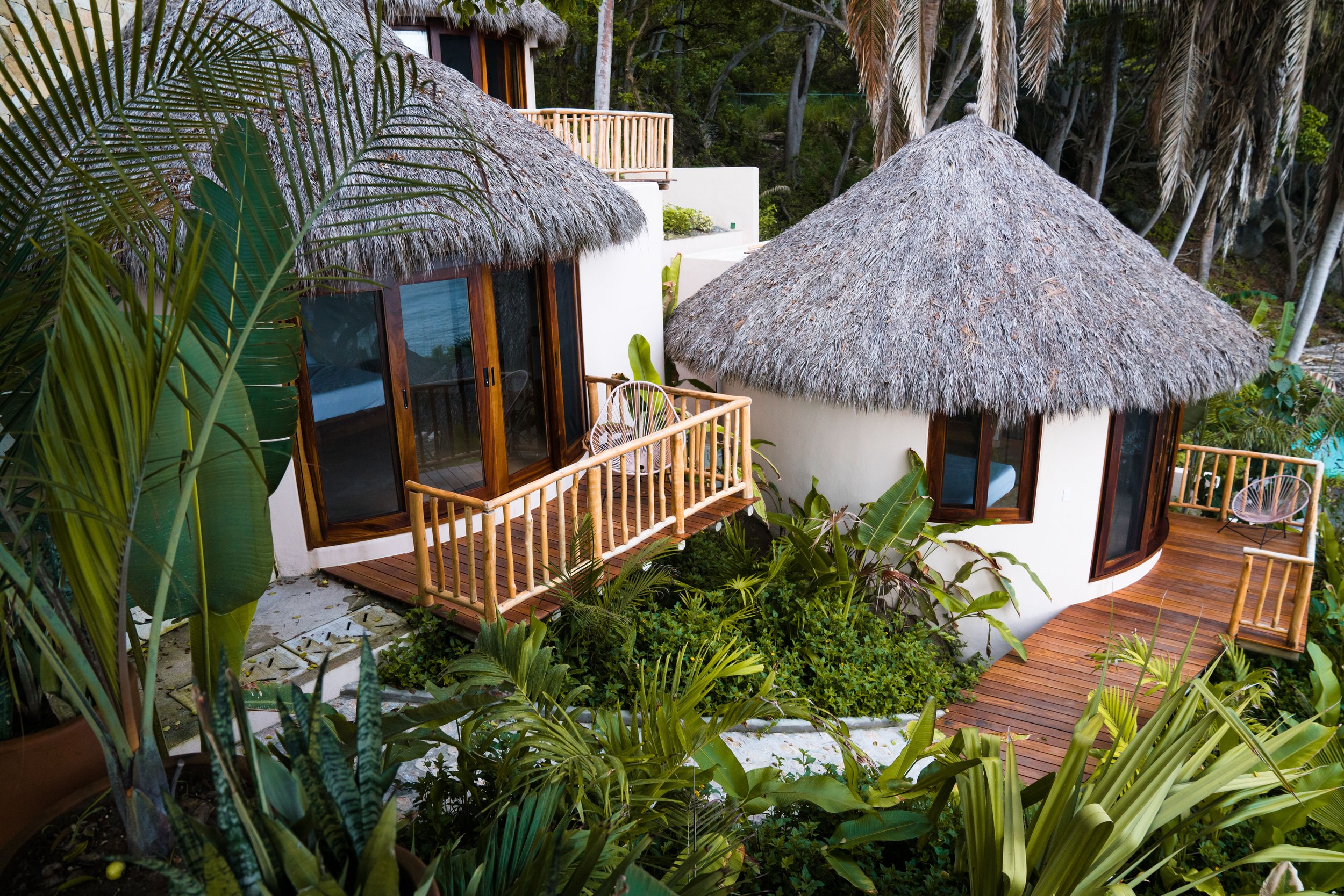 Bungalows 1.jpg