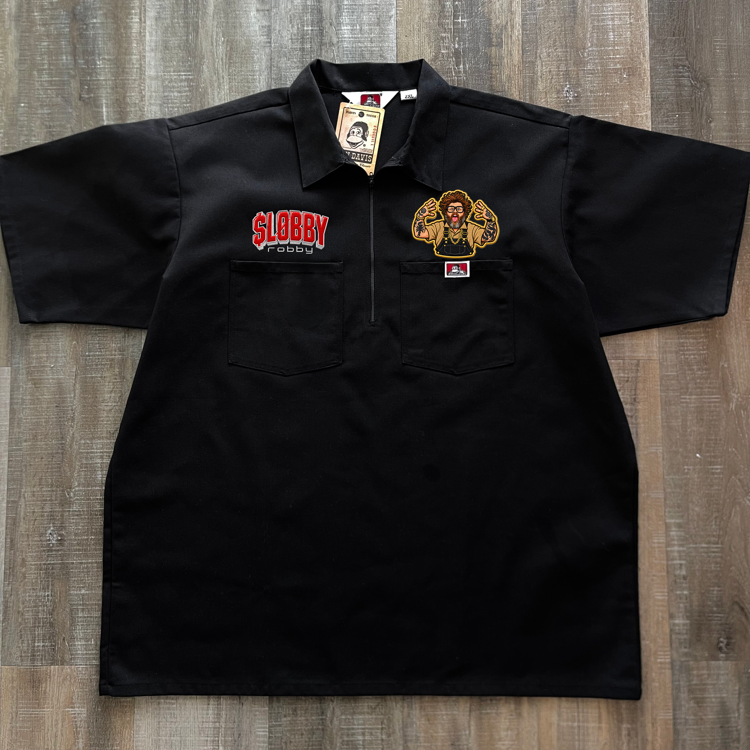 Slobby Shirt Black square.png