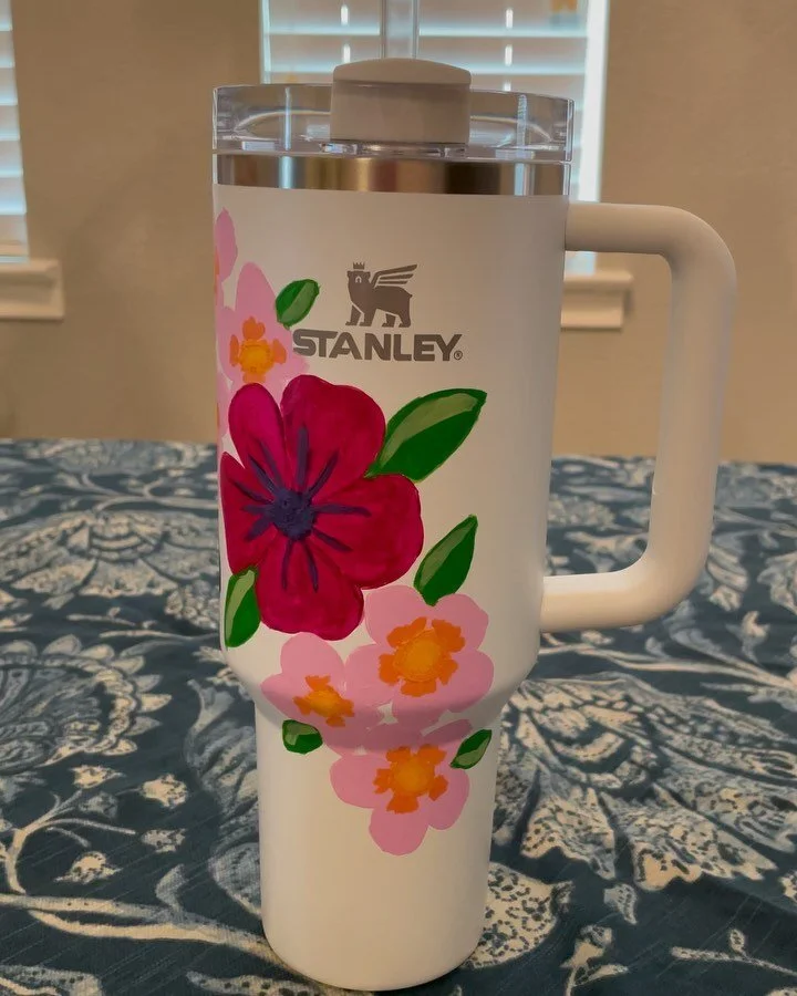 Custom painted Stanleys are exactly what you didn&rsquo;t know you needed in your life! This batch of colorful florals just went out in some Easter baskets this weekend! 
&bull;
&bull;
&bull;
Contact me to order one or with any questions. You can mes