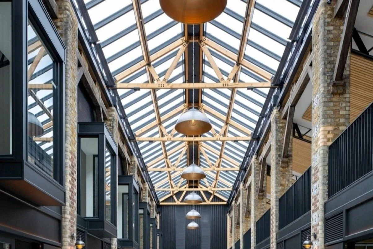 Newson's Yard
Industrial style lighting scheme for the new food hall in the high-end neighbourhood of 
Pimlico, London