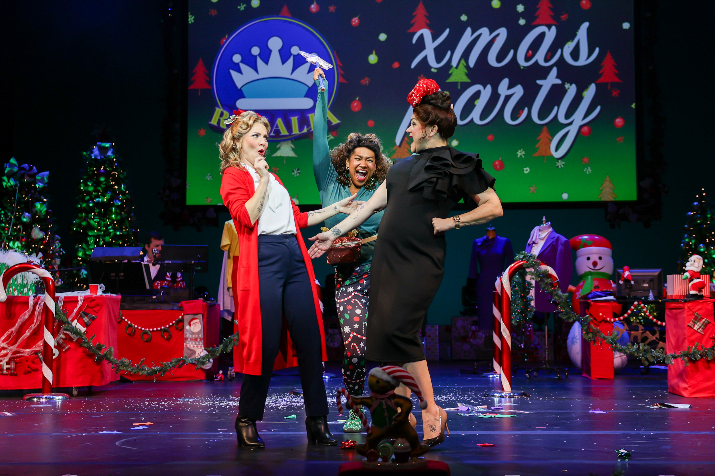 TUTS_Xmas Sweater Musical Production Photos_Photographer Melissa Taylor-401.png