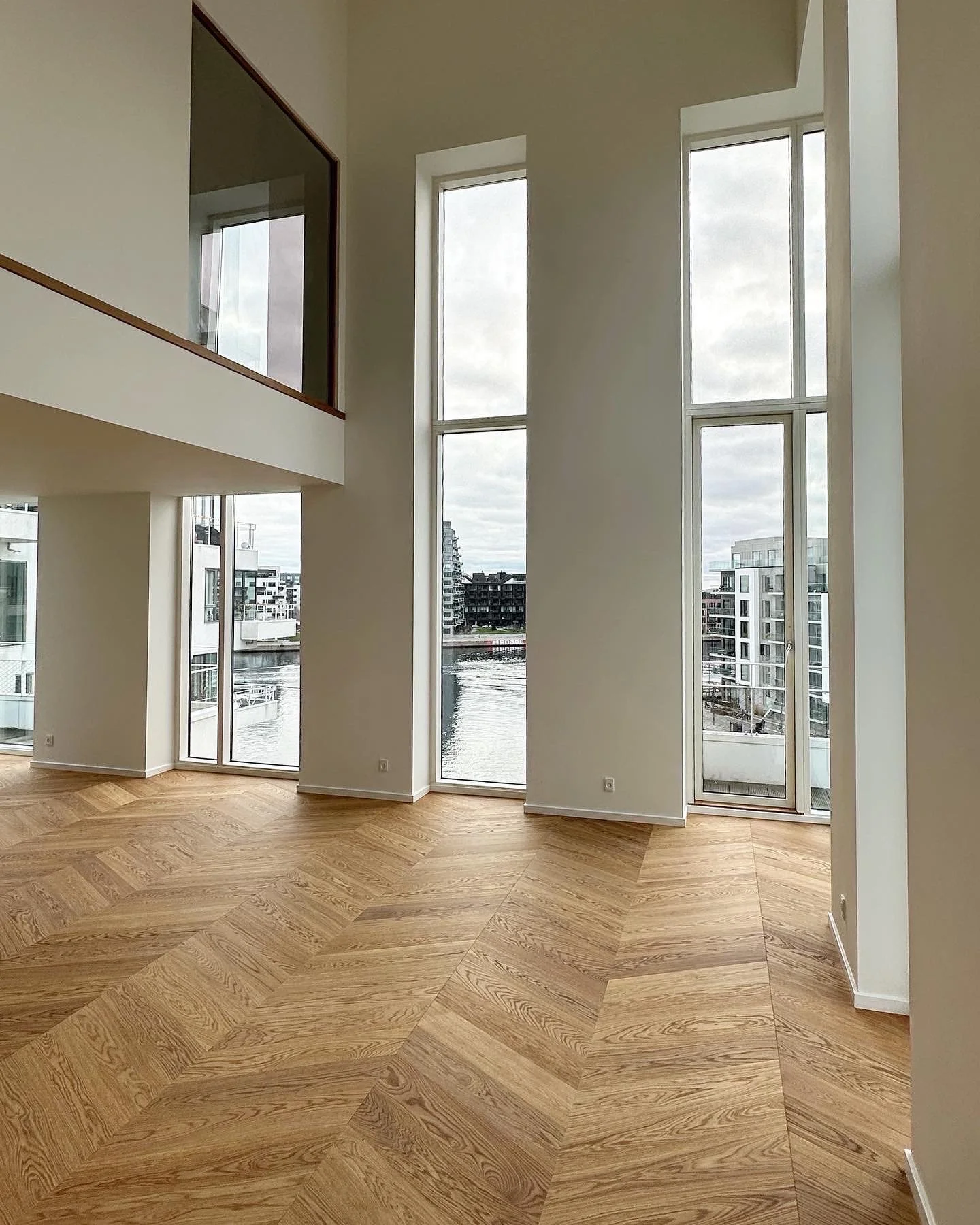 Gulve som chevron med gulvvarme (hovedenterprise) - Havneholmen | Von Holmbäck - Tømrer, Snedker & Hovedentreprenør